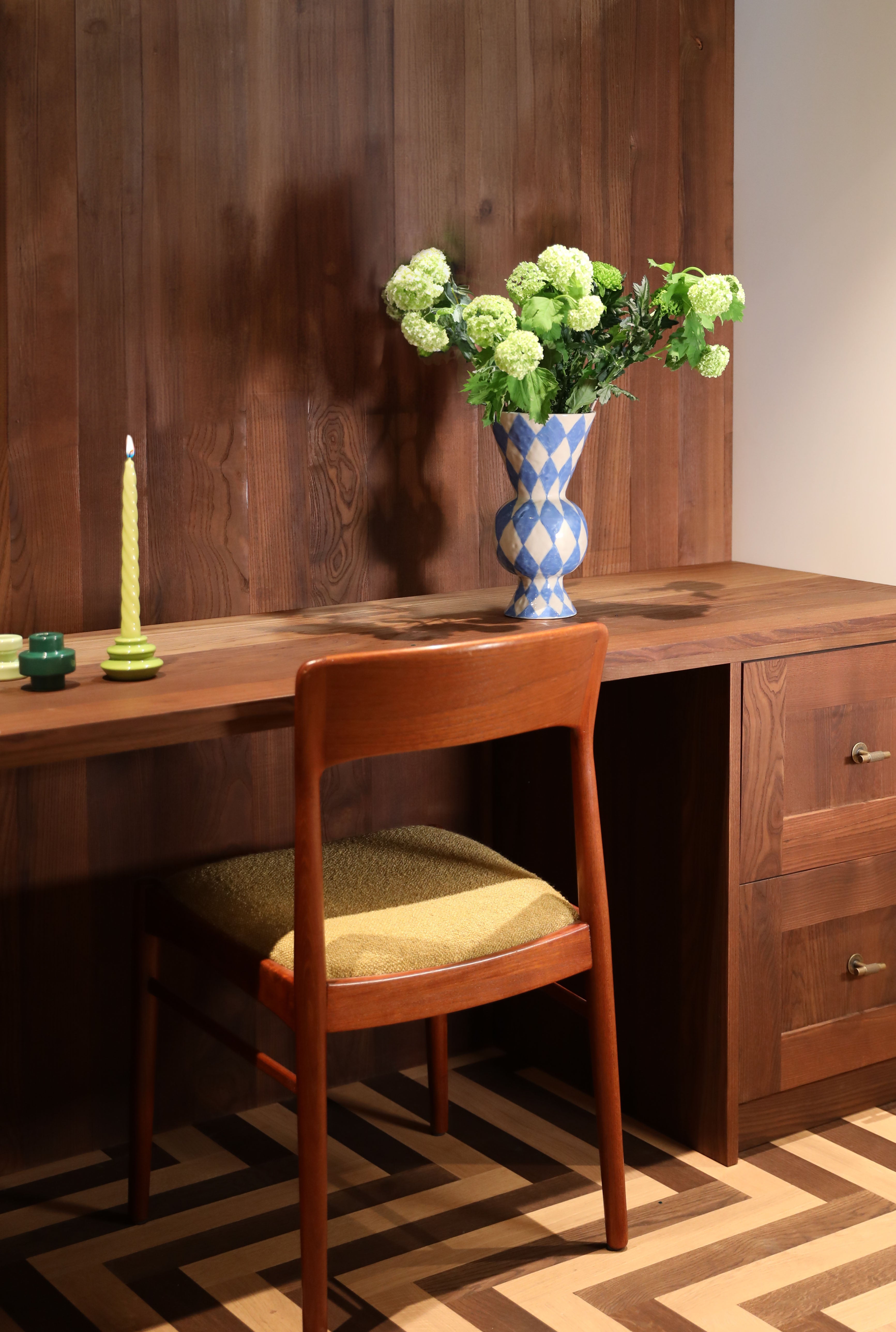 Colorful Candle Holder Set