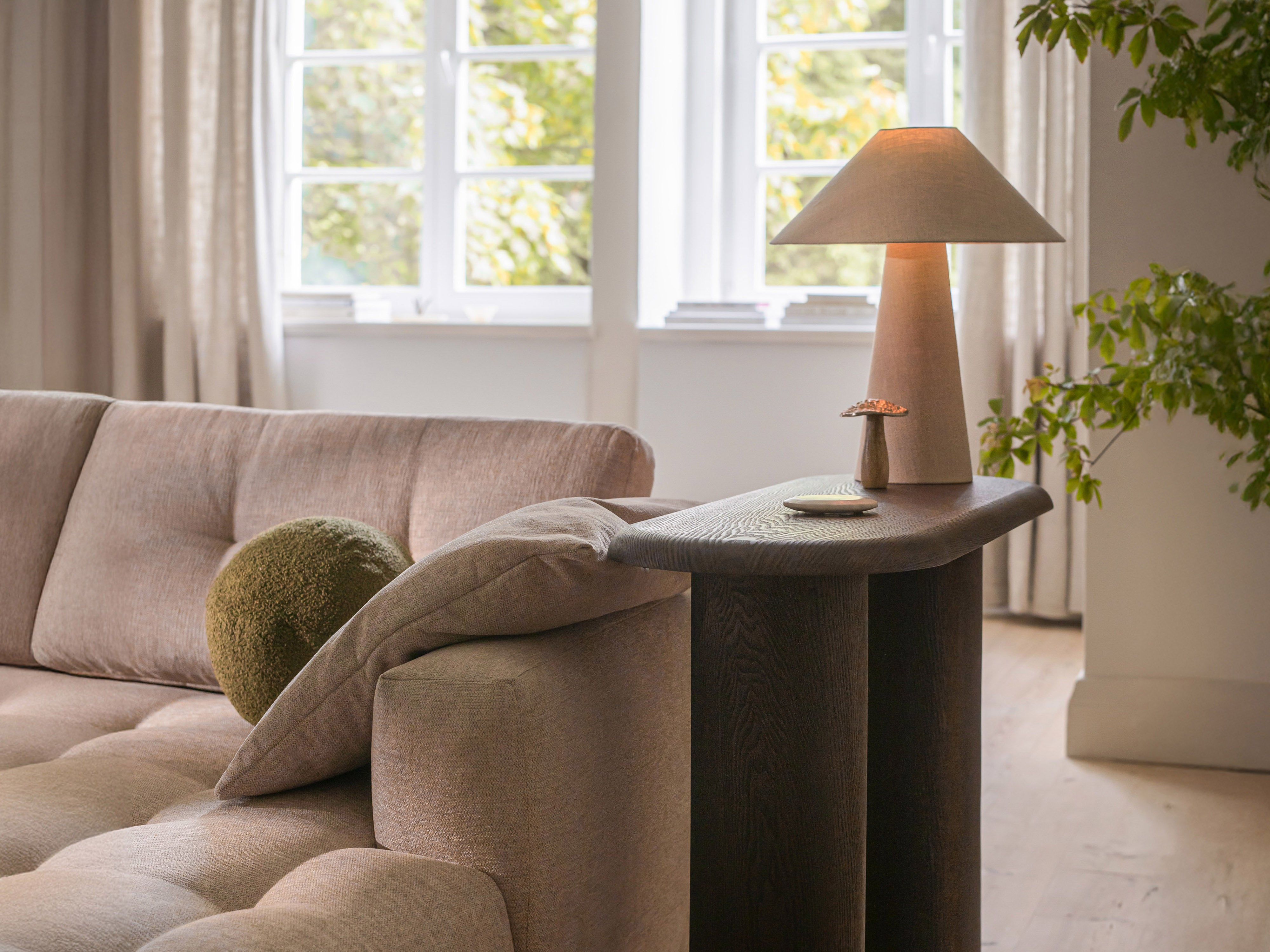 Right-facing corner sofa BEMY olive chenille