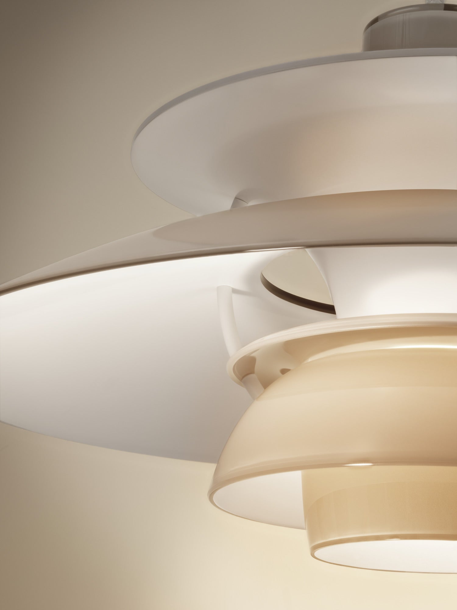 Lampa wisząca PH 5 OPAL beżowy
