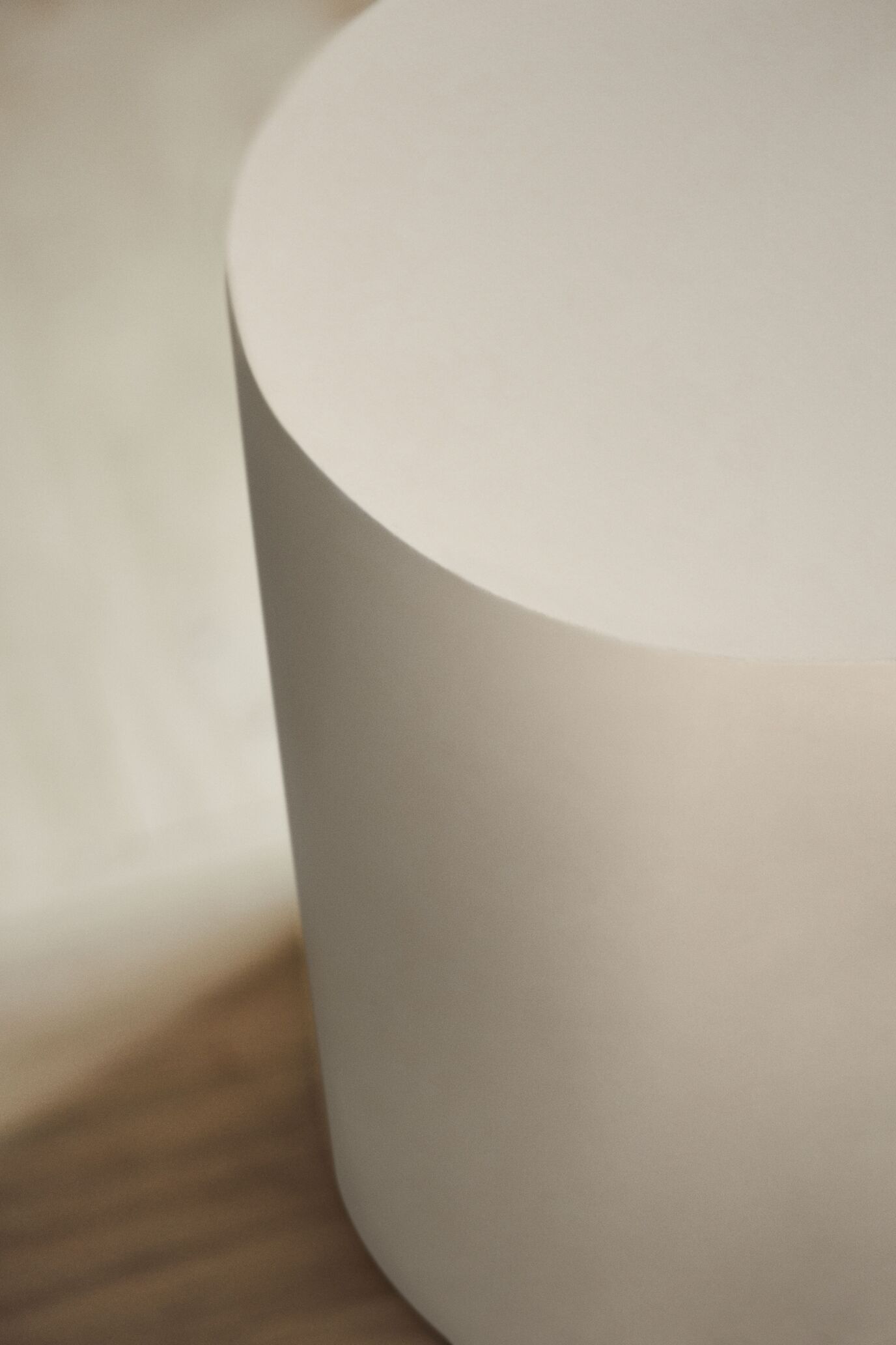 Arc floor lamp ACORN beige with travertine base