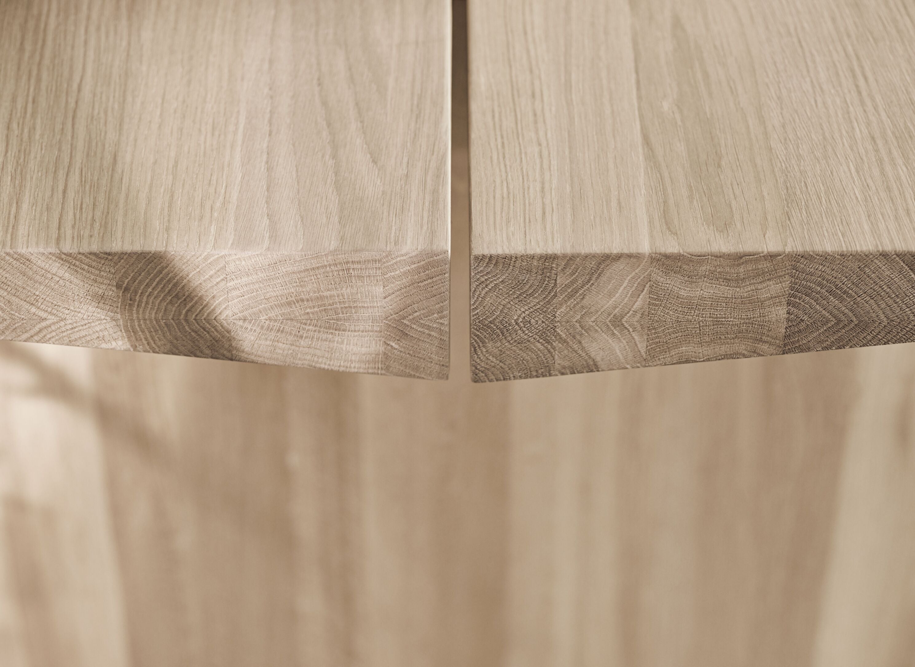 Alpen -Bank -Eichenholz Holz