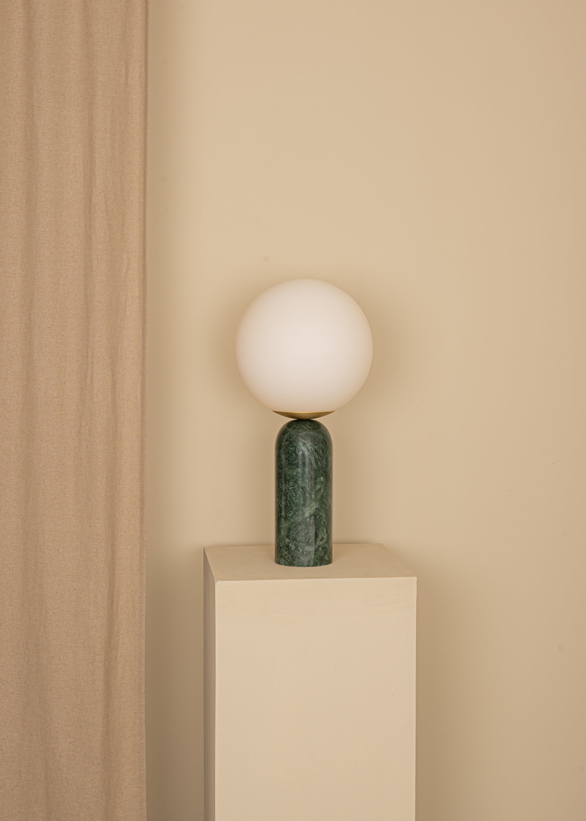 ATLAS Table Lamp Green Marble