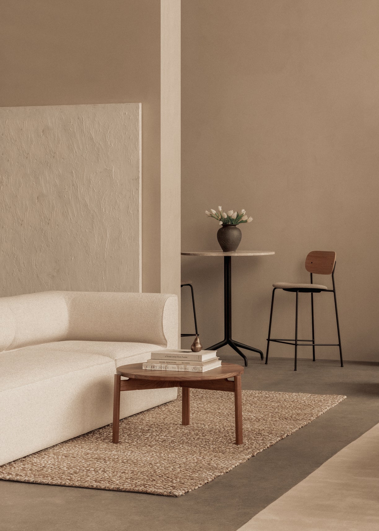 HARBOUR bar table beige stone