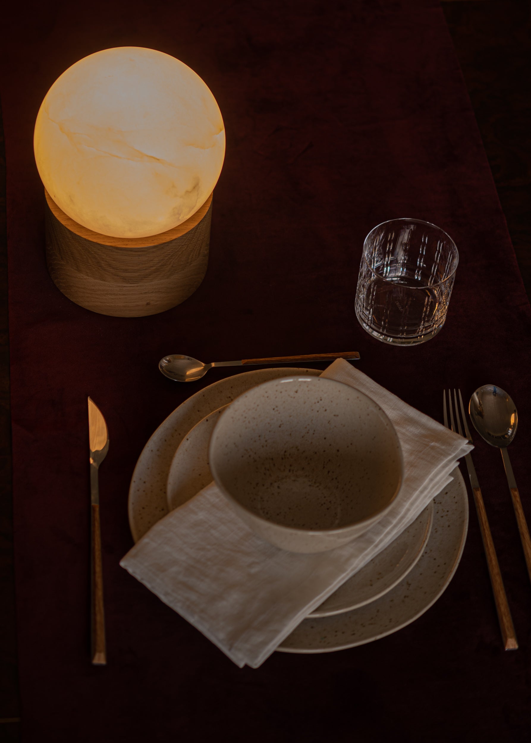 Portable Lamp AUGURISTO White Alabaster