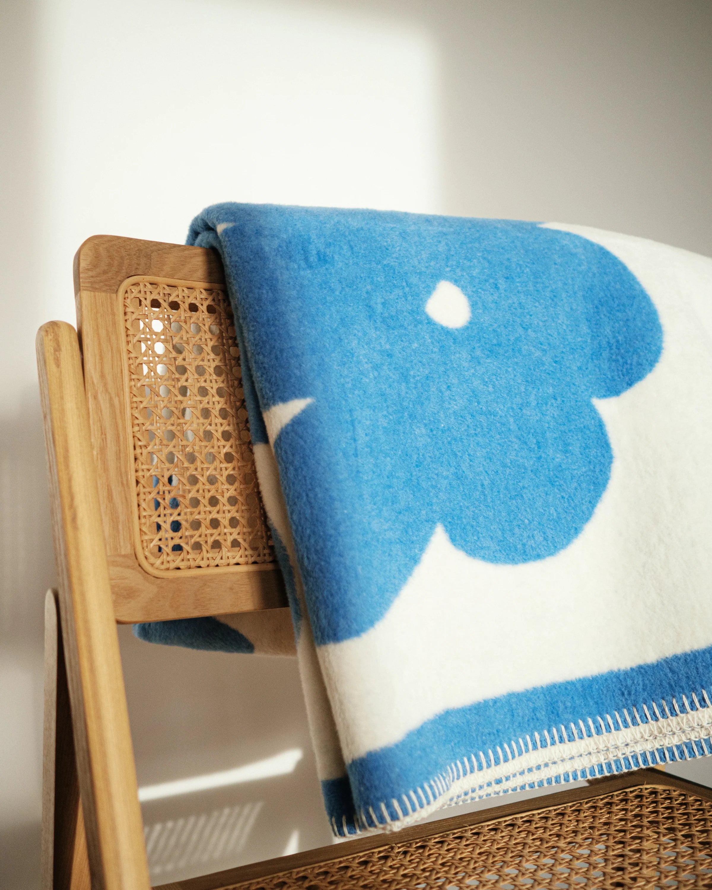 Koc FLO Himmelblau und Ecru