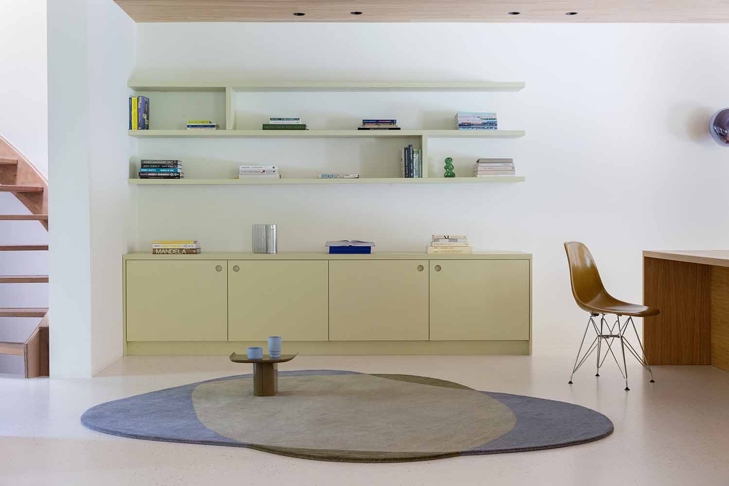 Oval rug ELEMENT CHAD green with blue