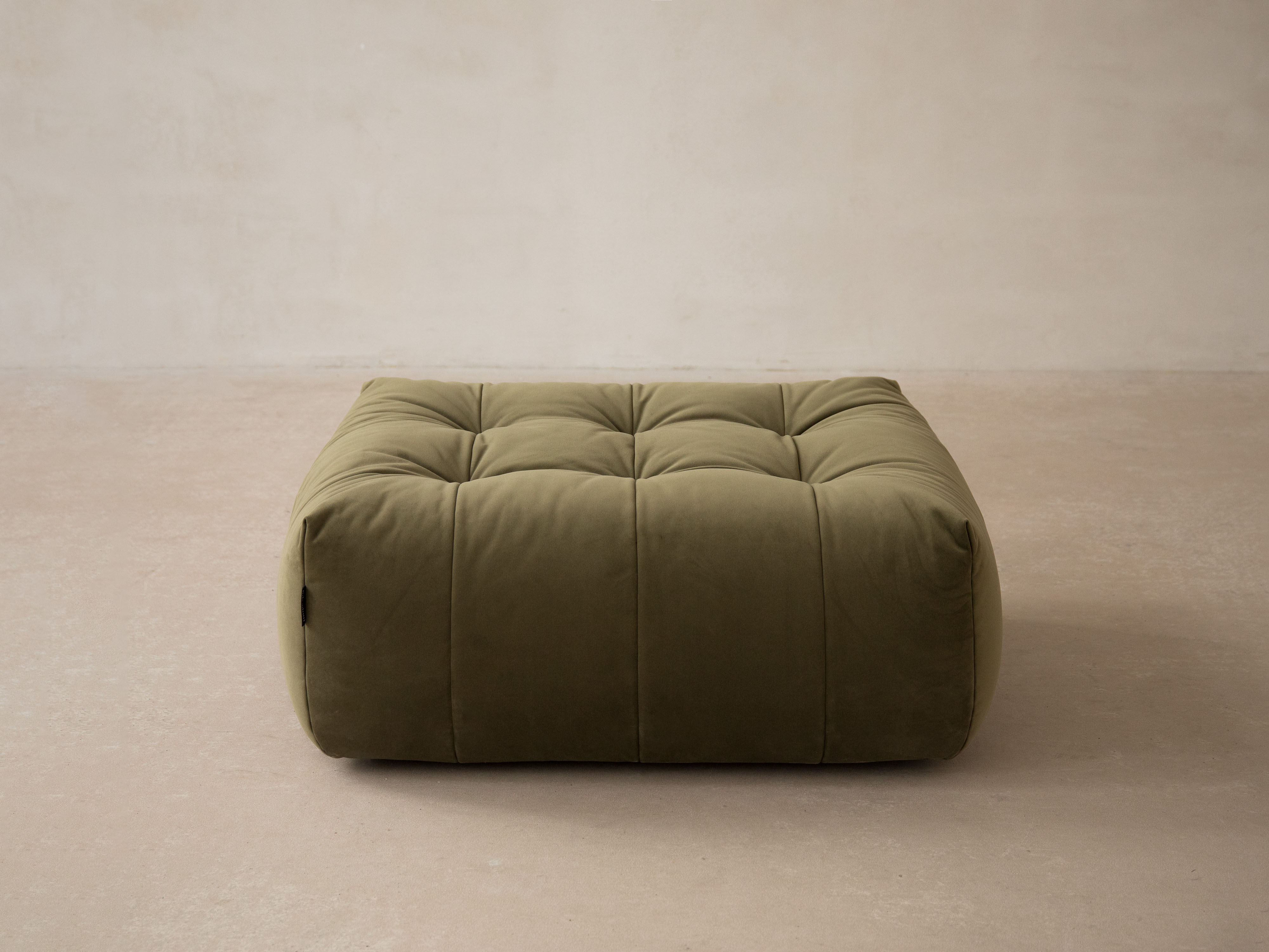 BLOOM dark beige pouf chenille