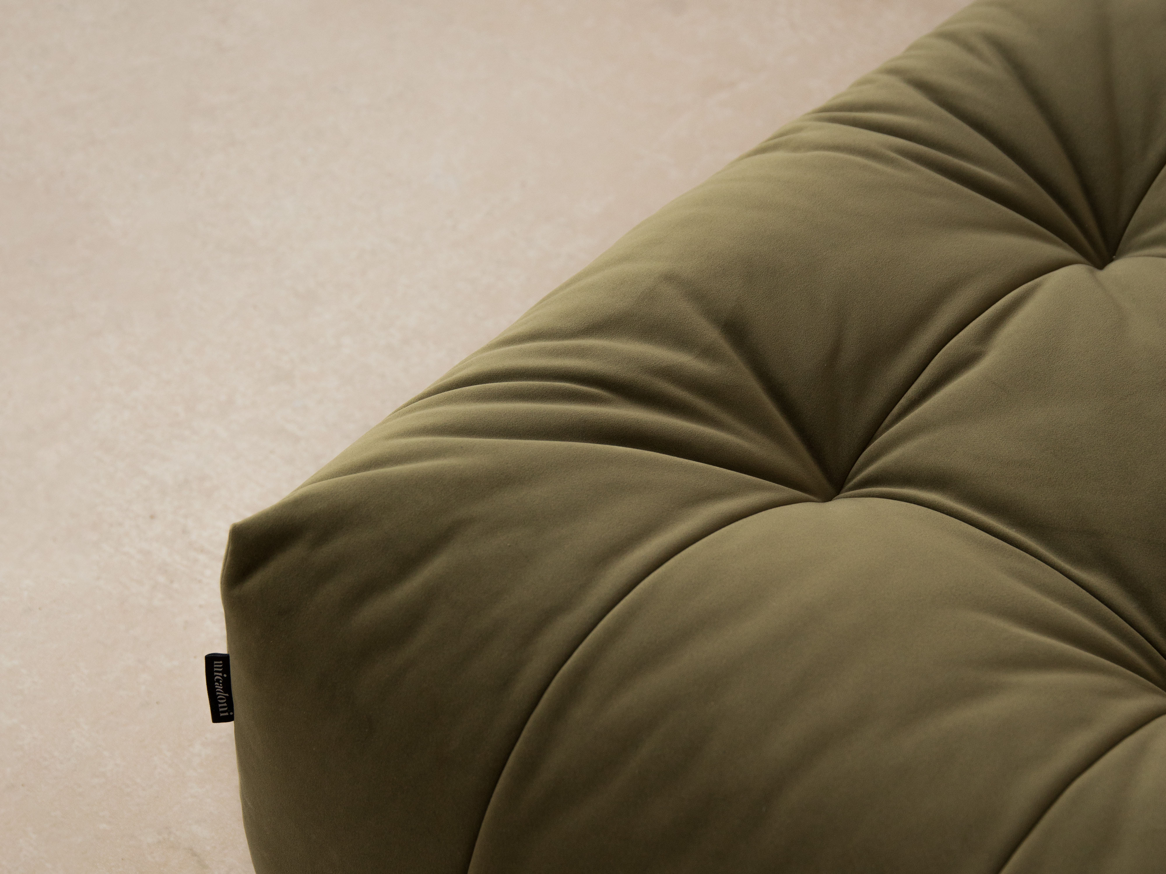BLOOM dark beige pouf chenille