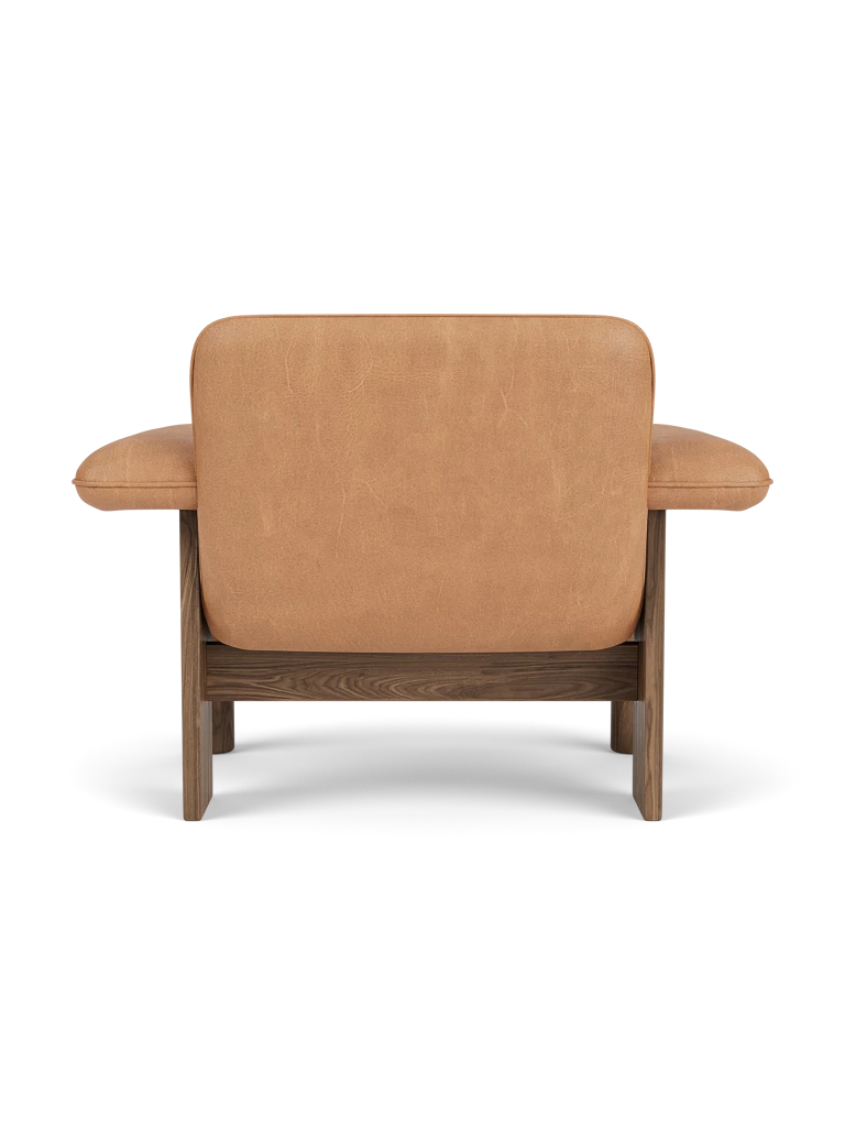 BRASILIA armchair in cognac leather with walnut base
