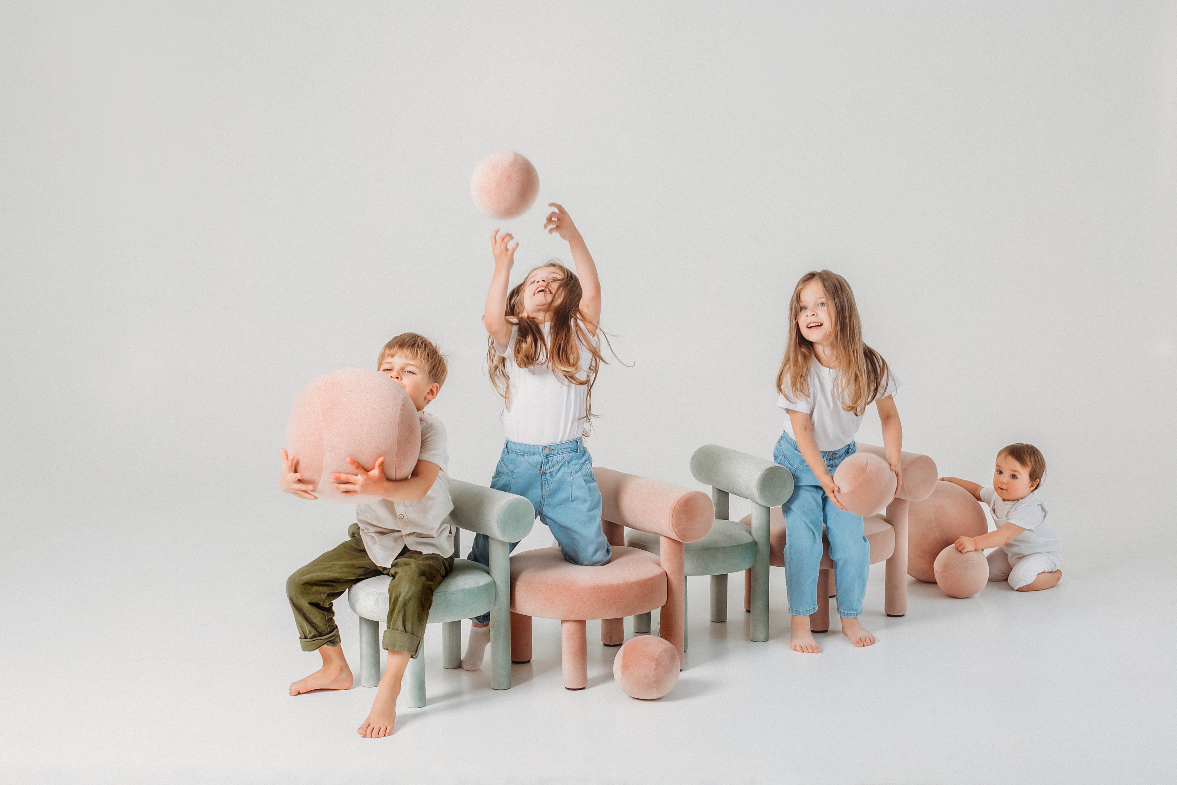 Upholstered Children's Armchair BABY GROPIUS CS1