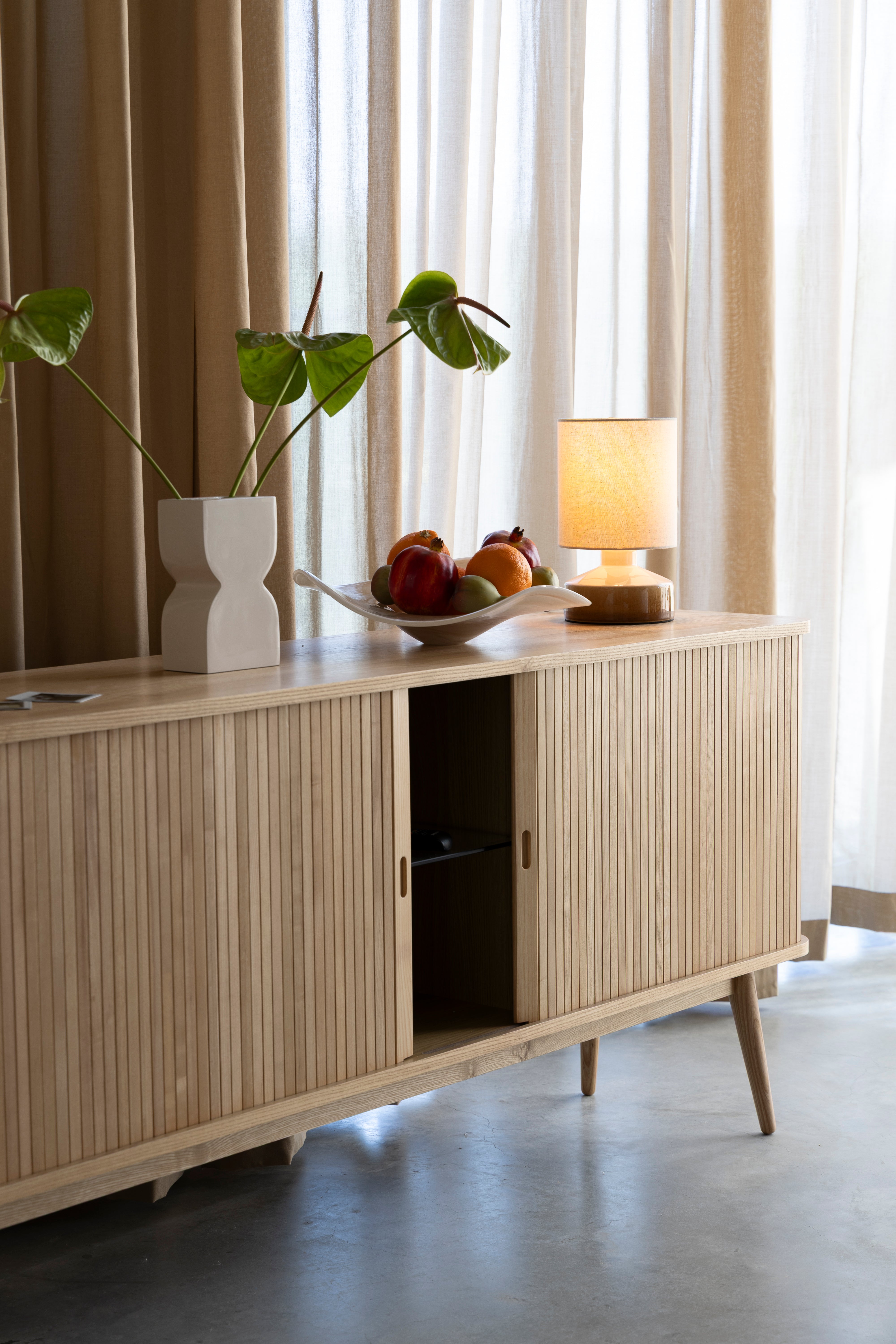 Kommode BARBIER aus Eschenholz