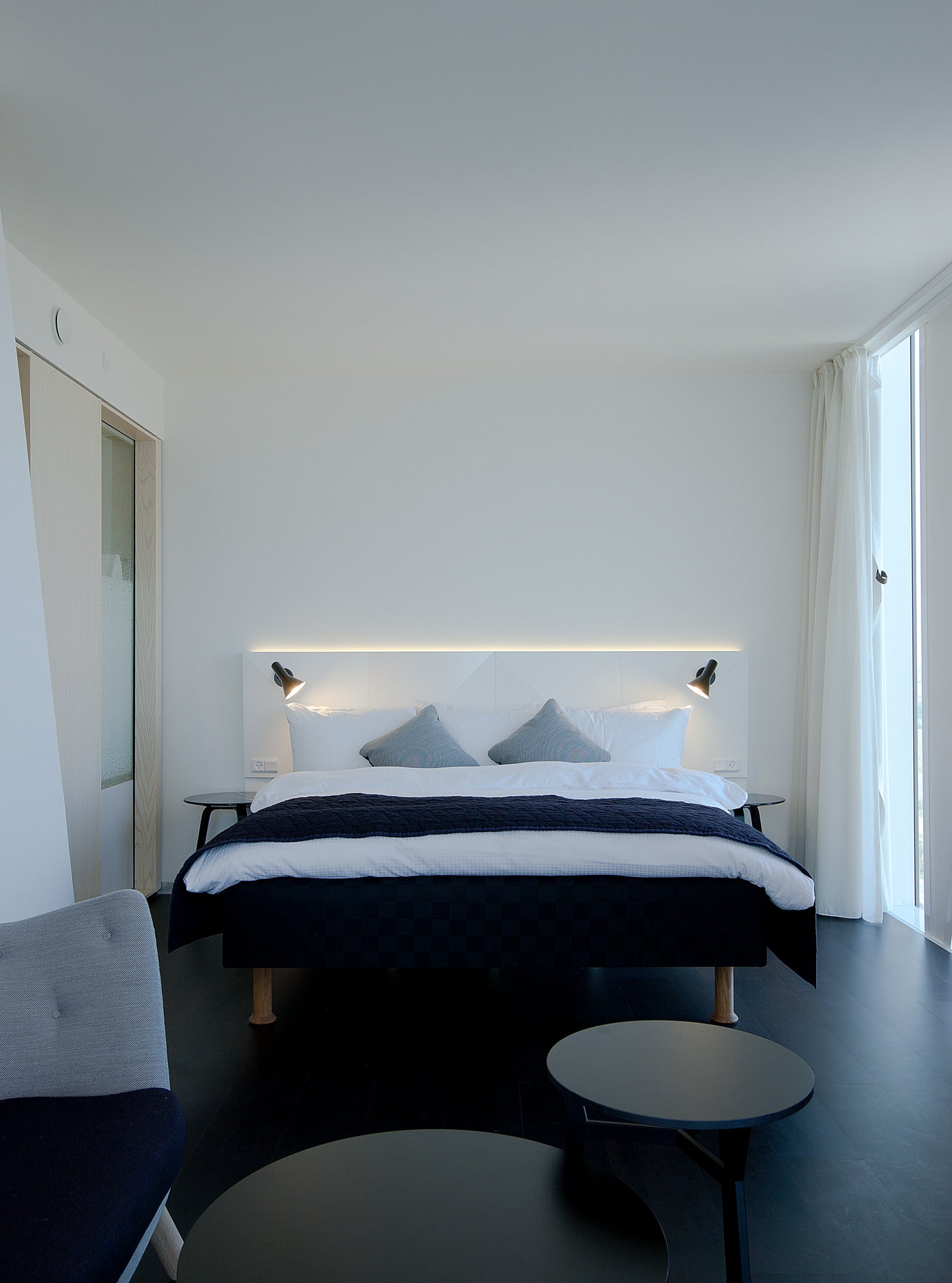 Wandleuchte AJ schwarz