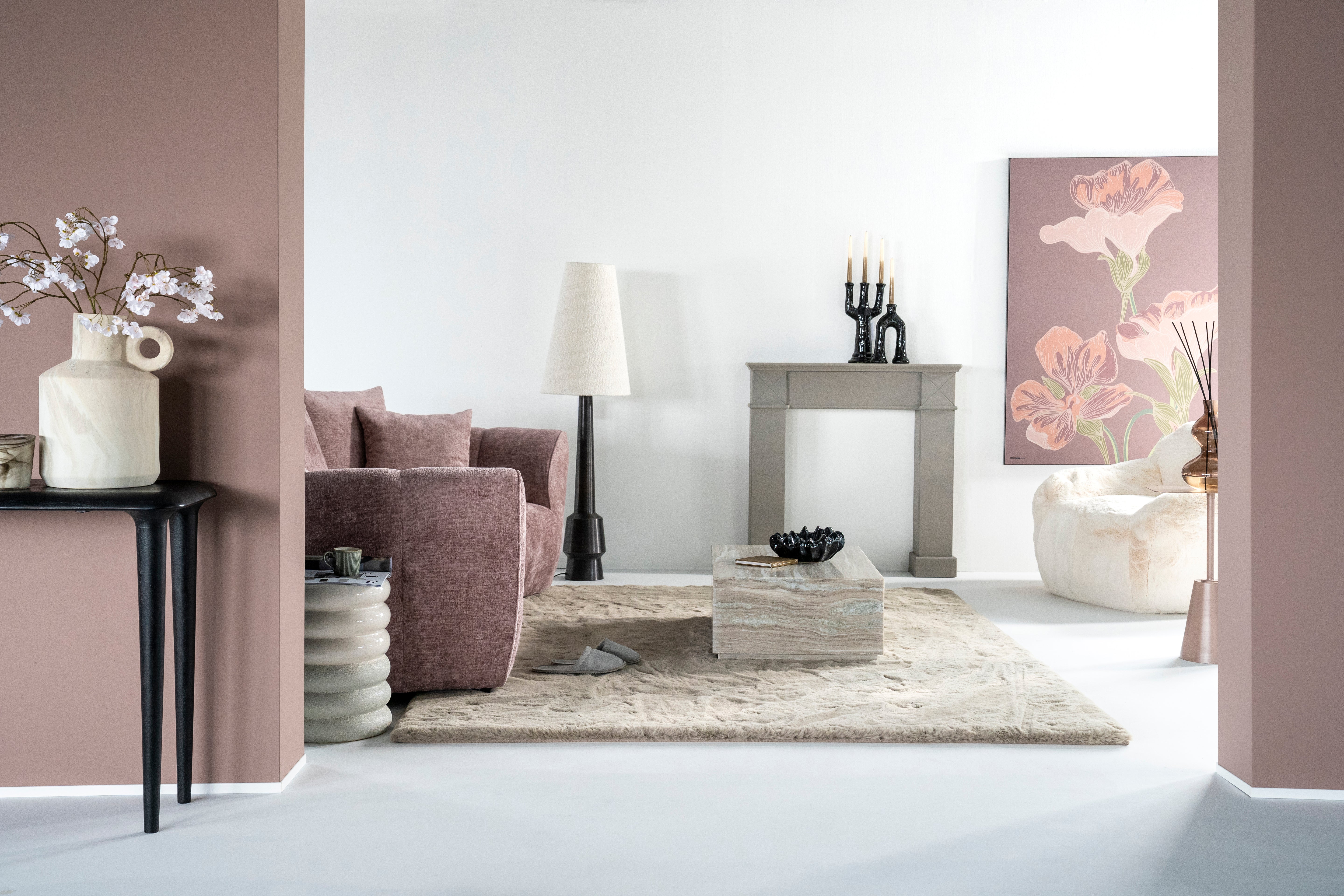 ZENA beige rug with long pile