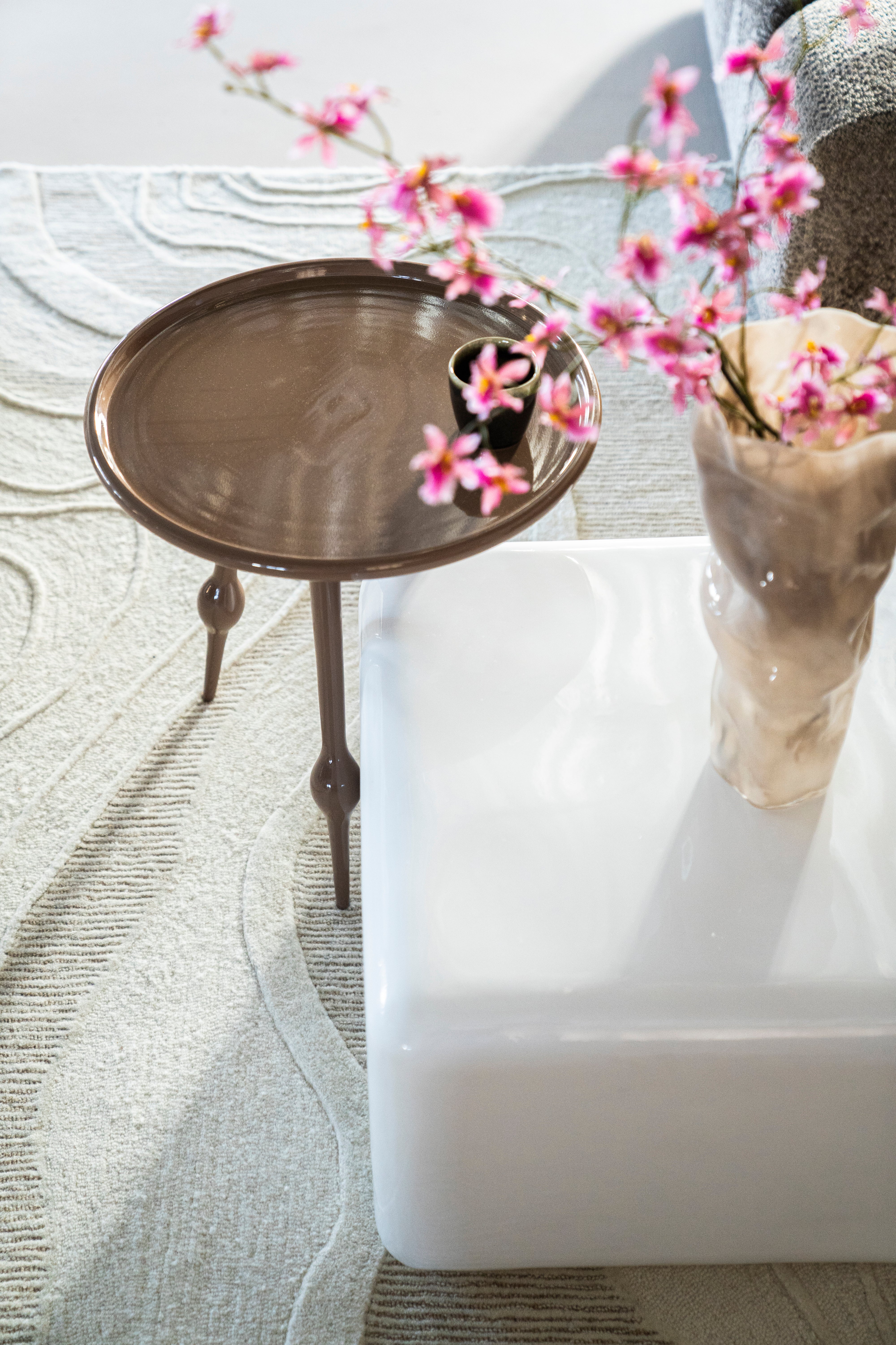 BIRDY Brown Side Table