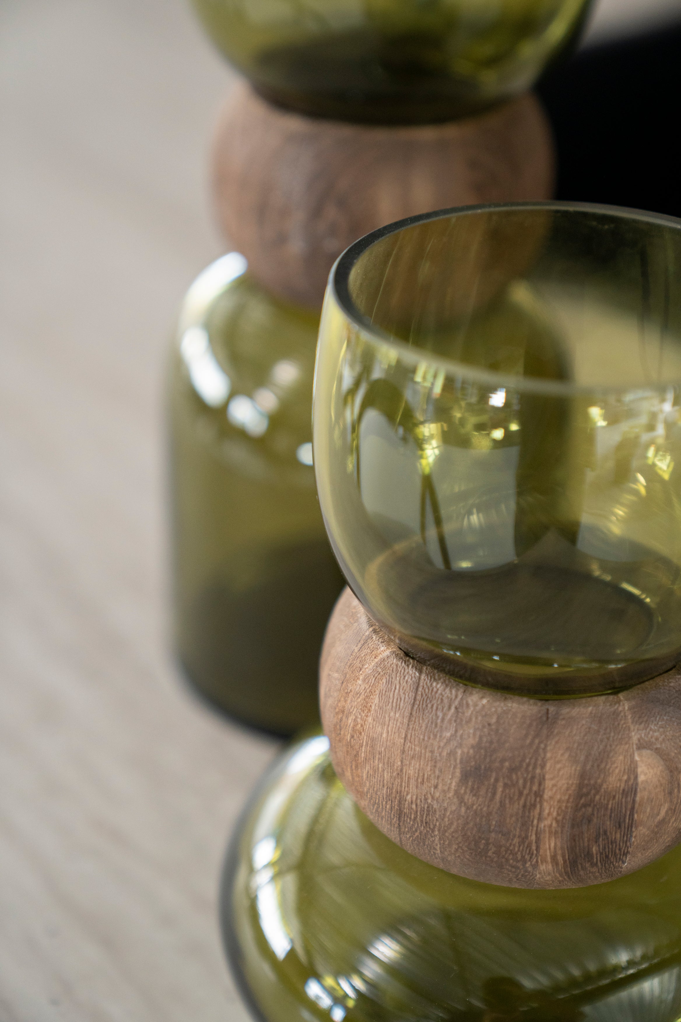 Vase VERRA beige Glas mit Holz