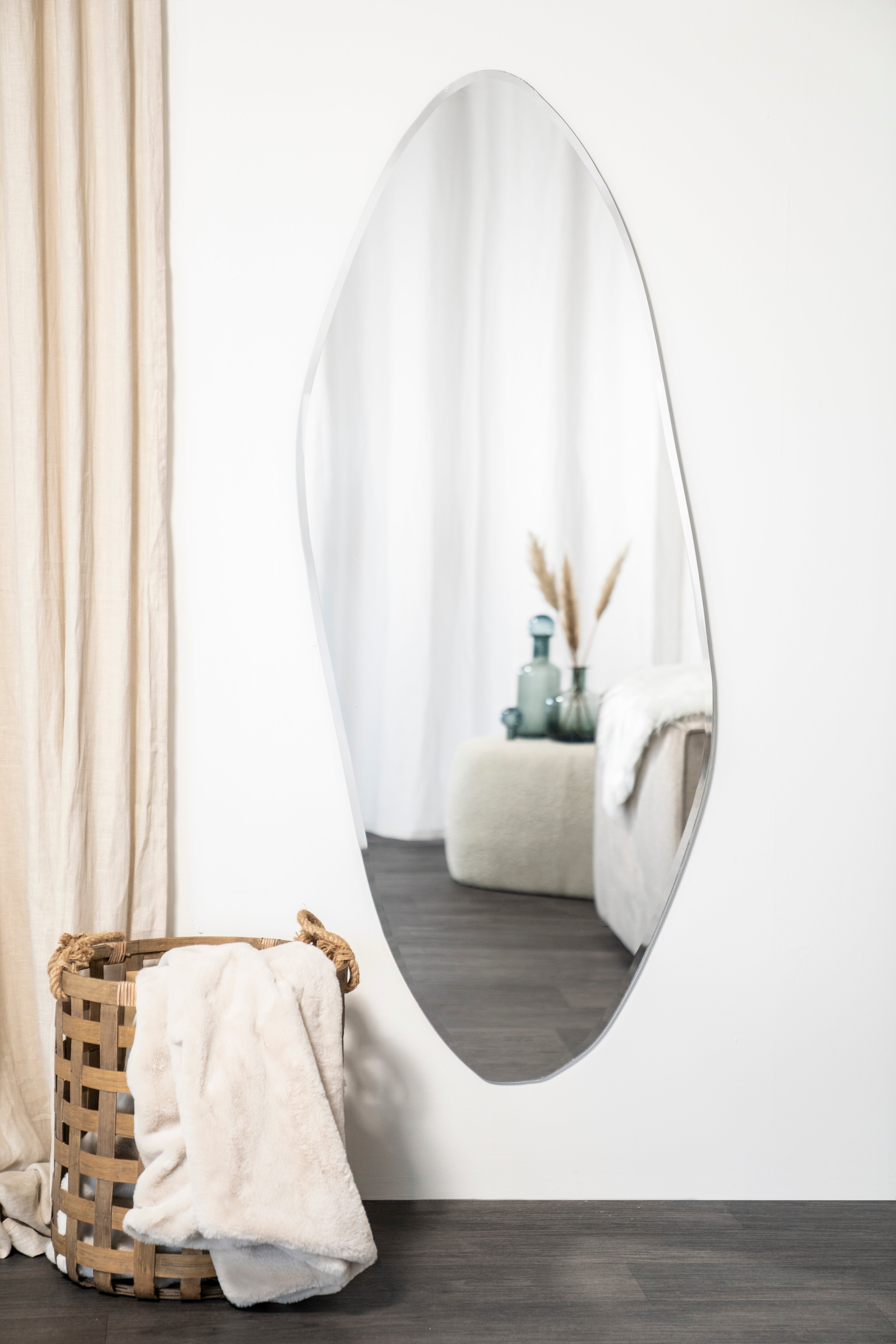 GEM silver wall mirror