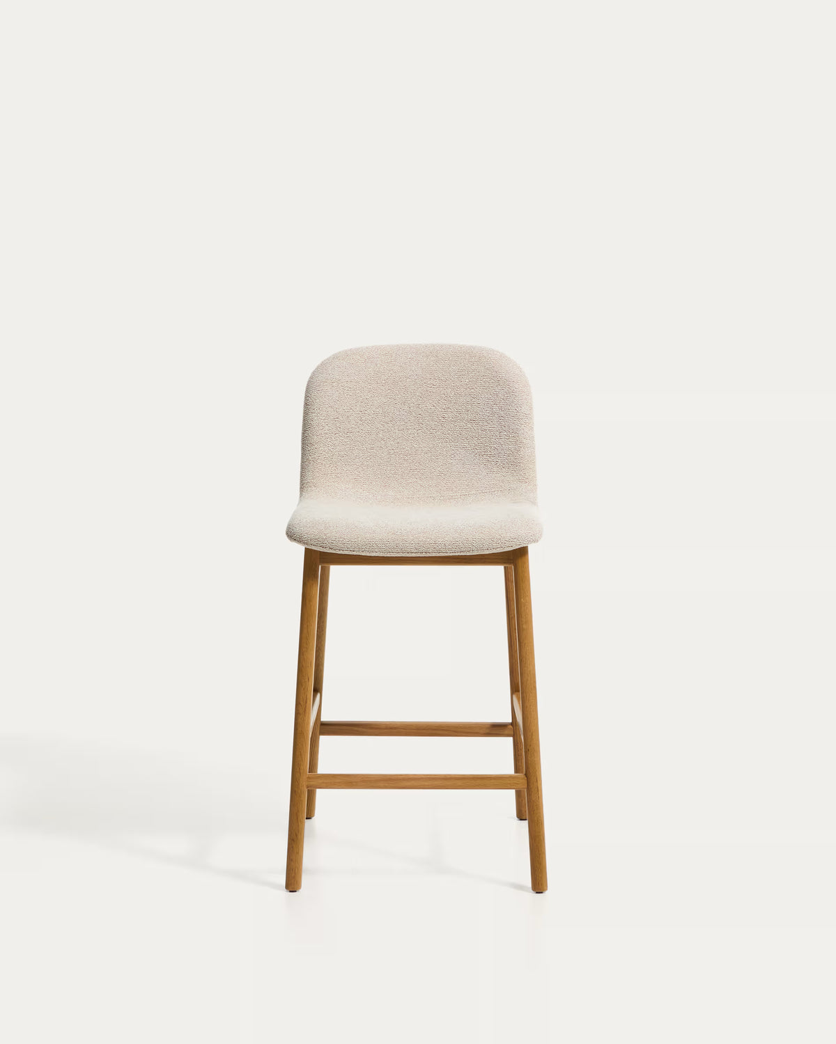 Hocker ELNOR in beigem Chenille mit Eichenbasis
