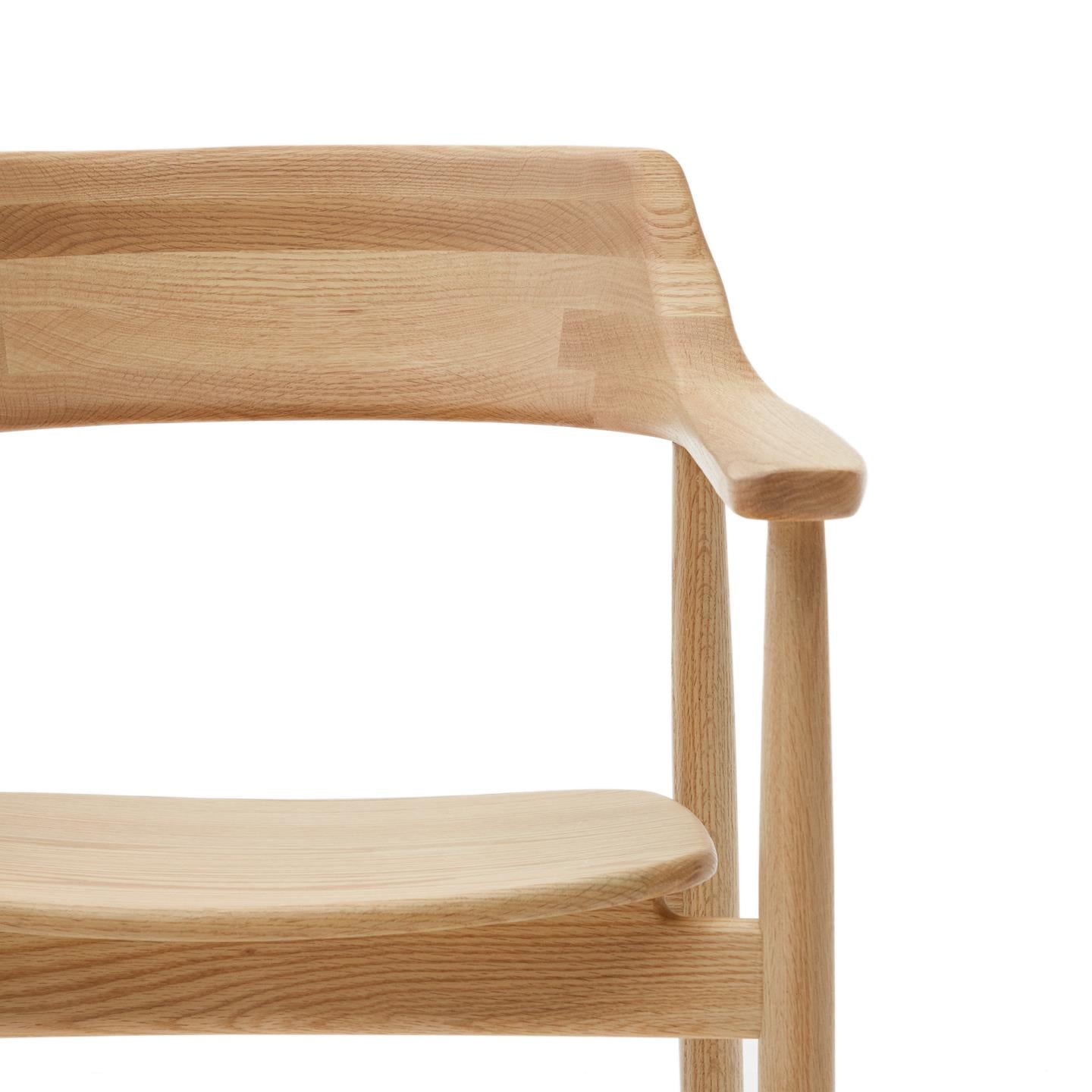 FONDES chair made of solid oak wood