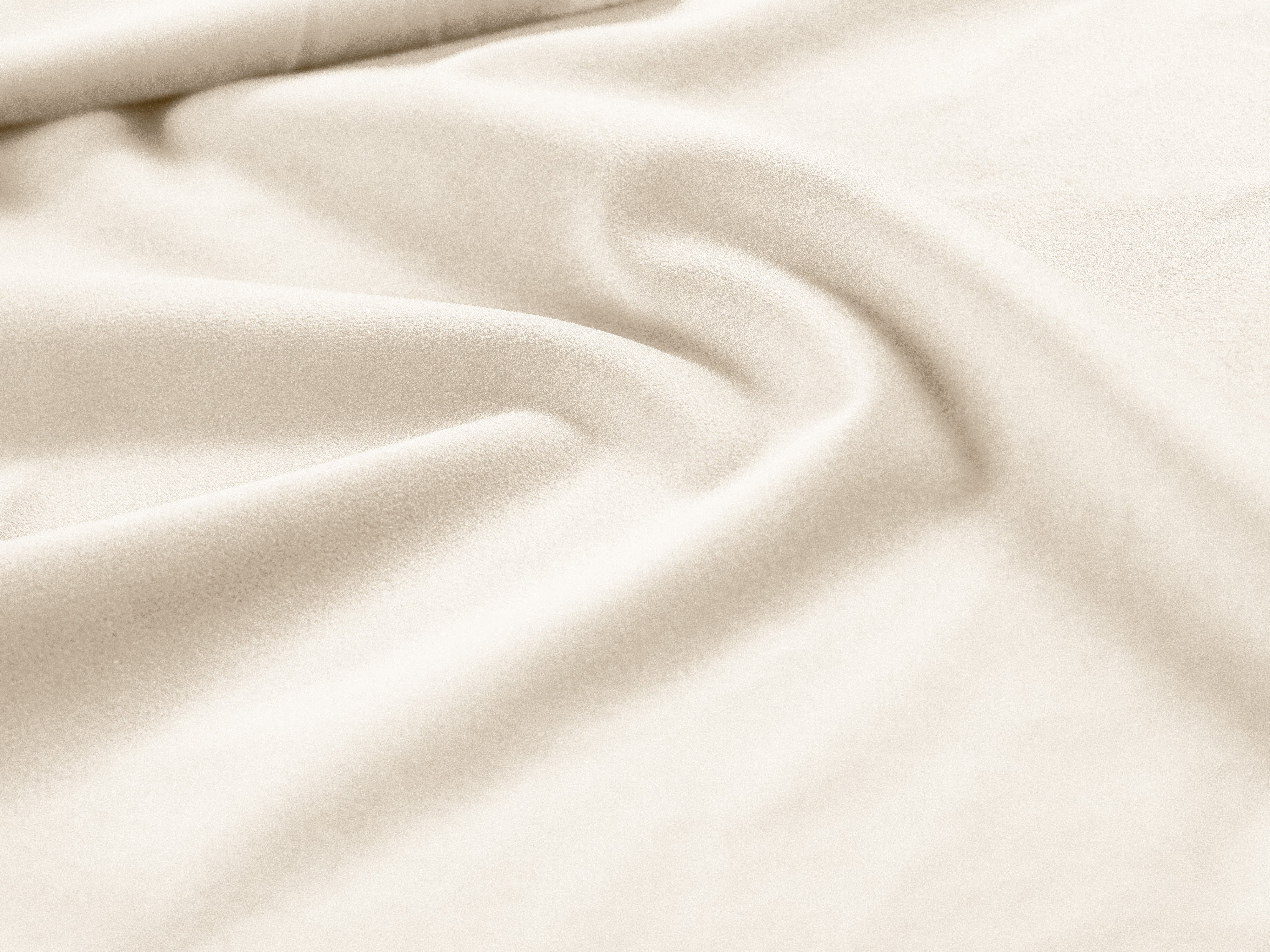 Right-facing velvet chaise longue VIENNA in beige with a gold base