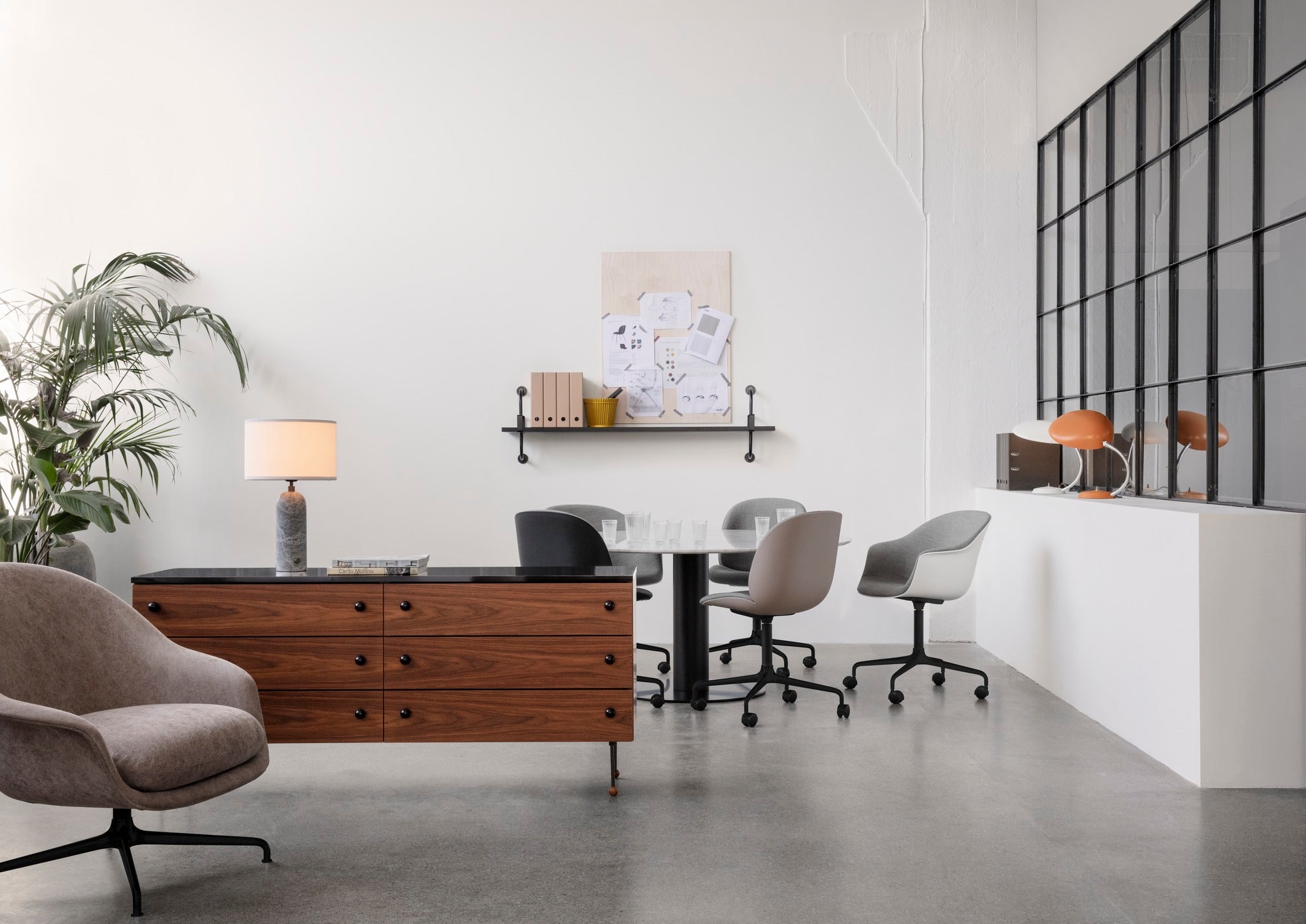 Bürostuhl BEETLE rosa