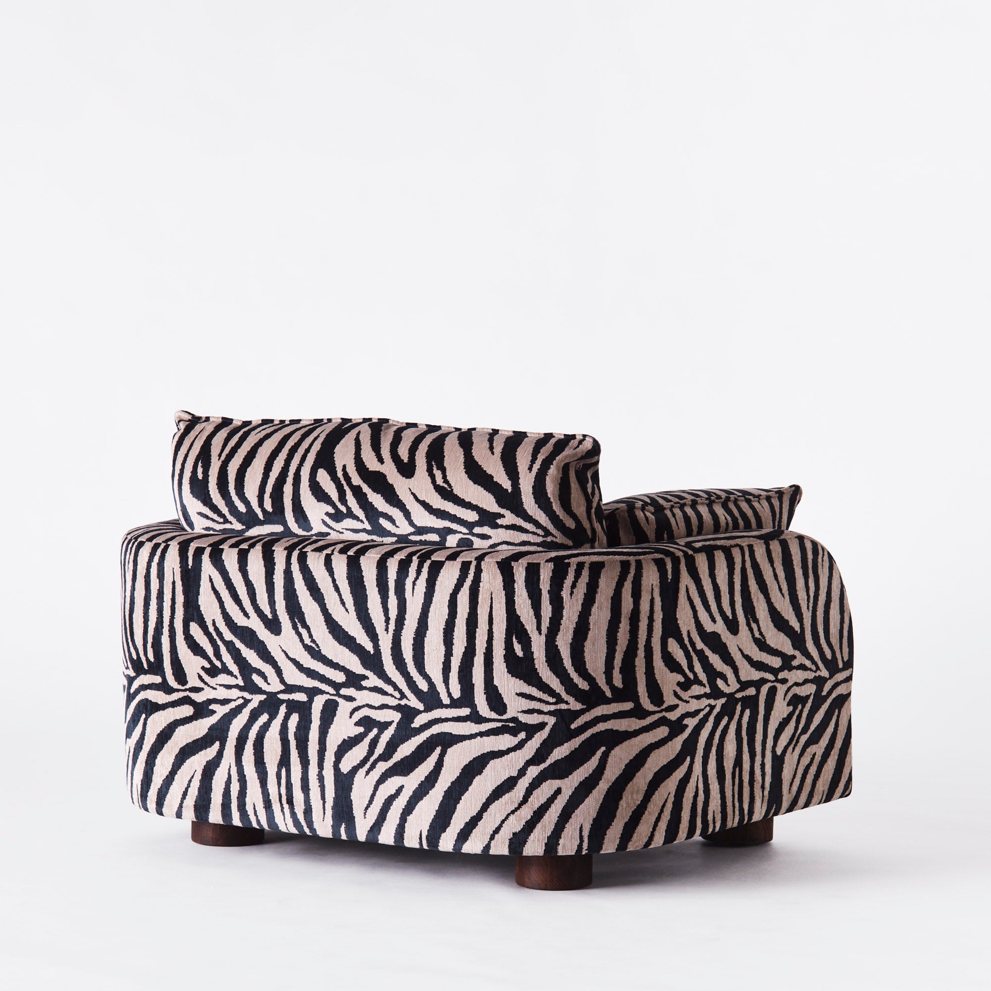MILES LOVESEAT zebra chair