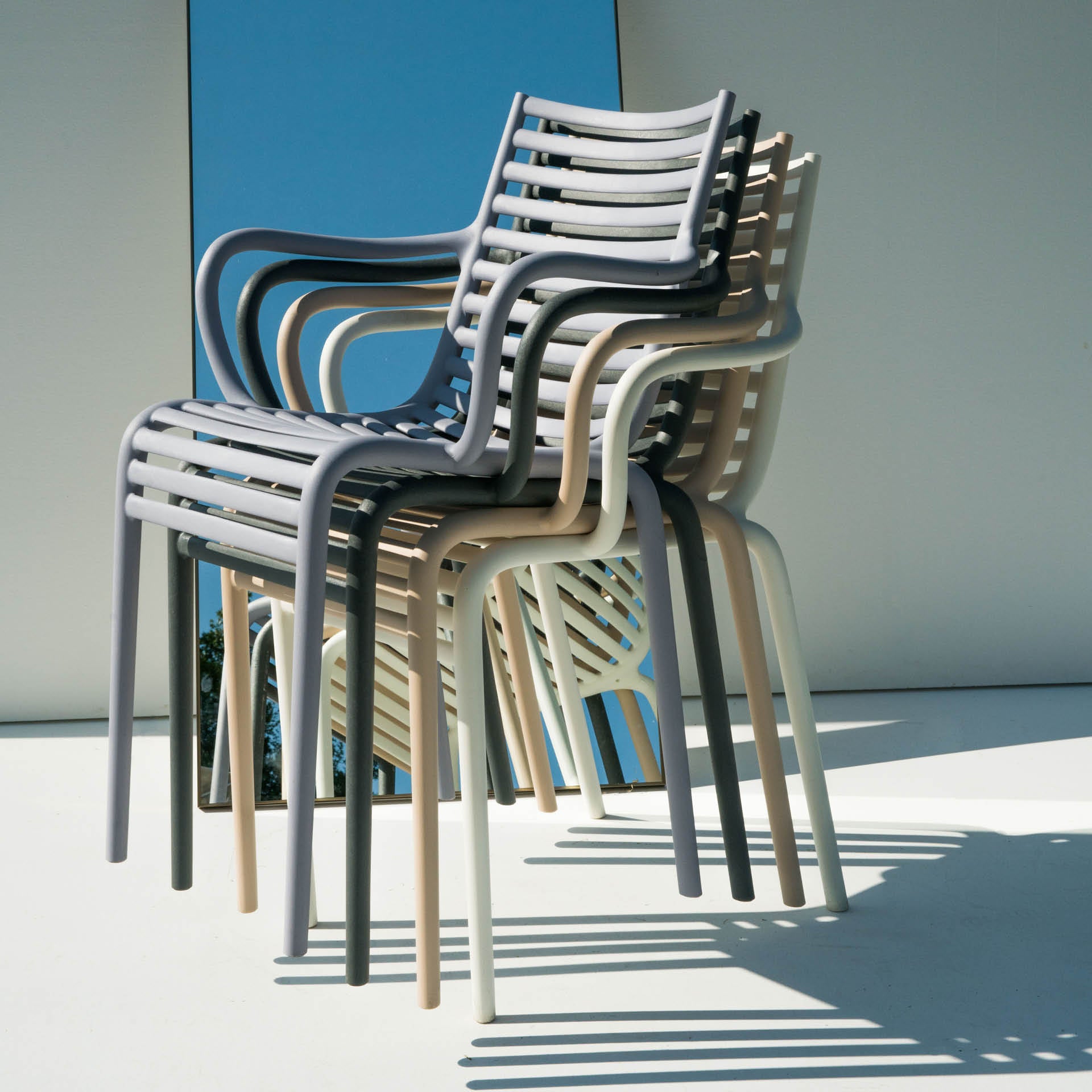 Pip-e hellrosa Stuhl