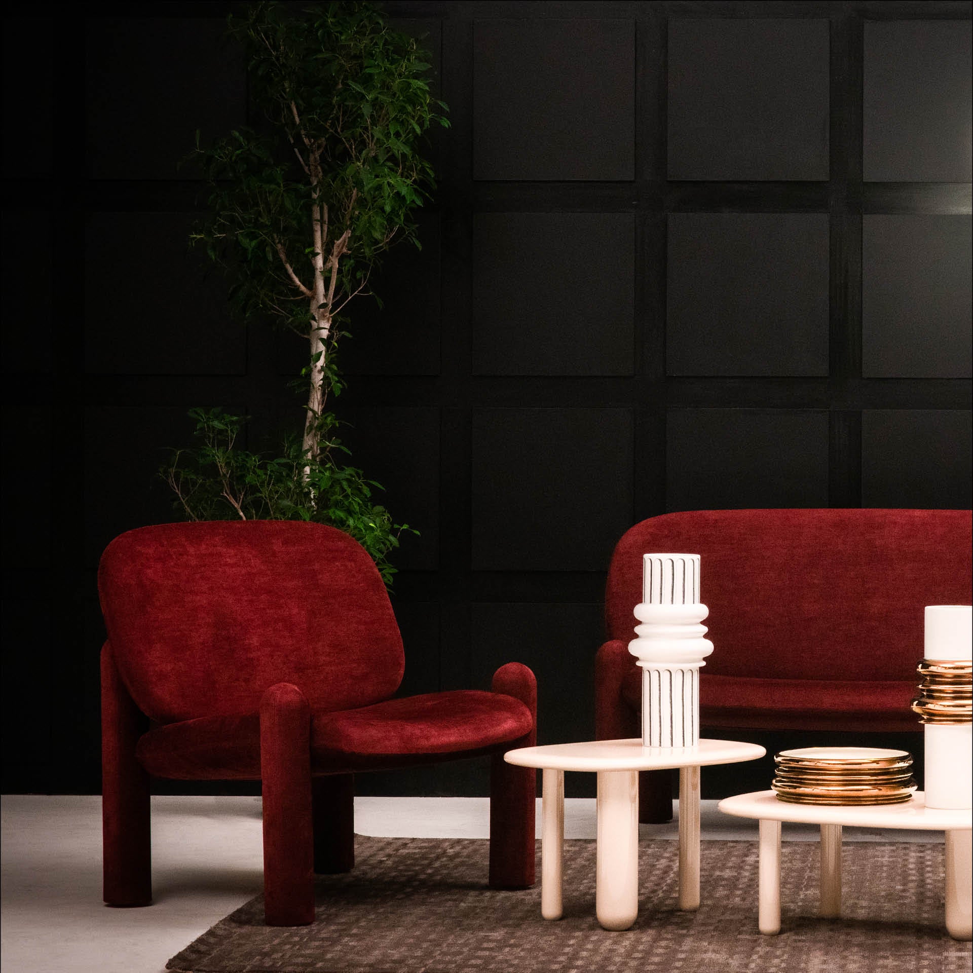 Cream tottori coffee table