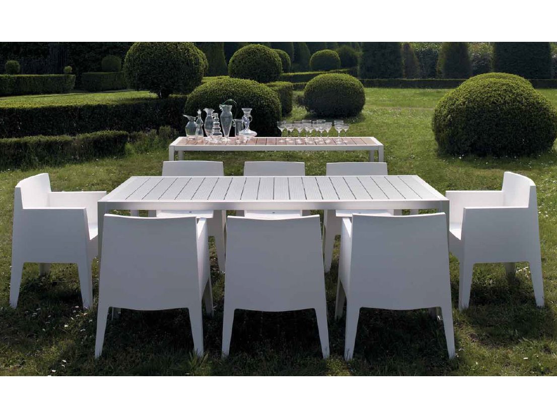 Kalimba white garden table