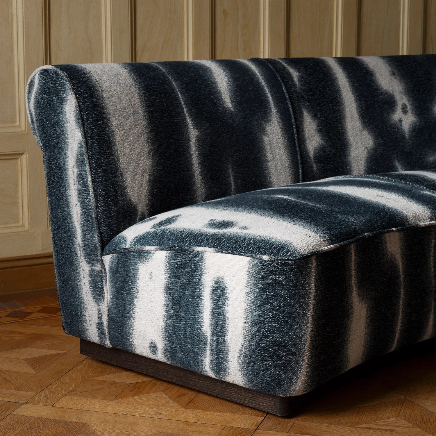 PARIS blue chenille sofa