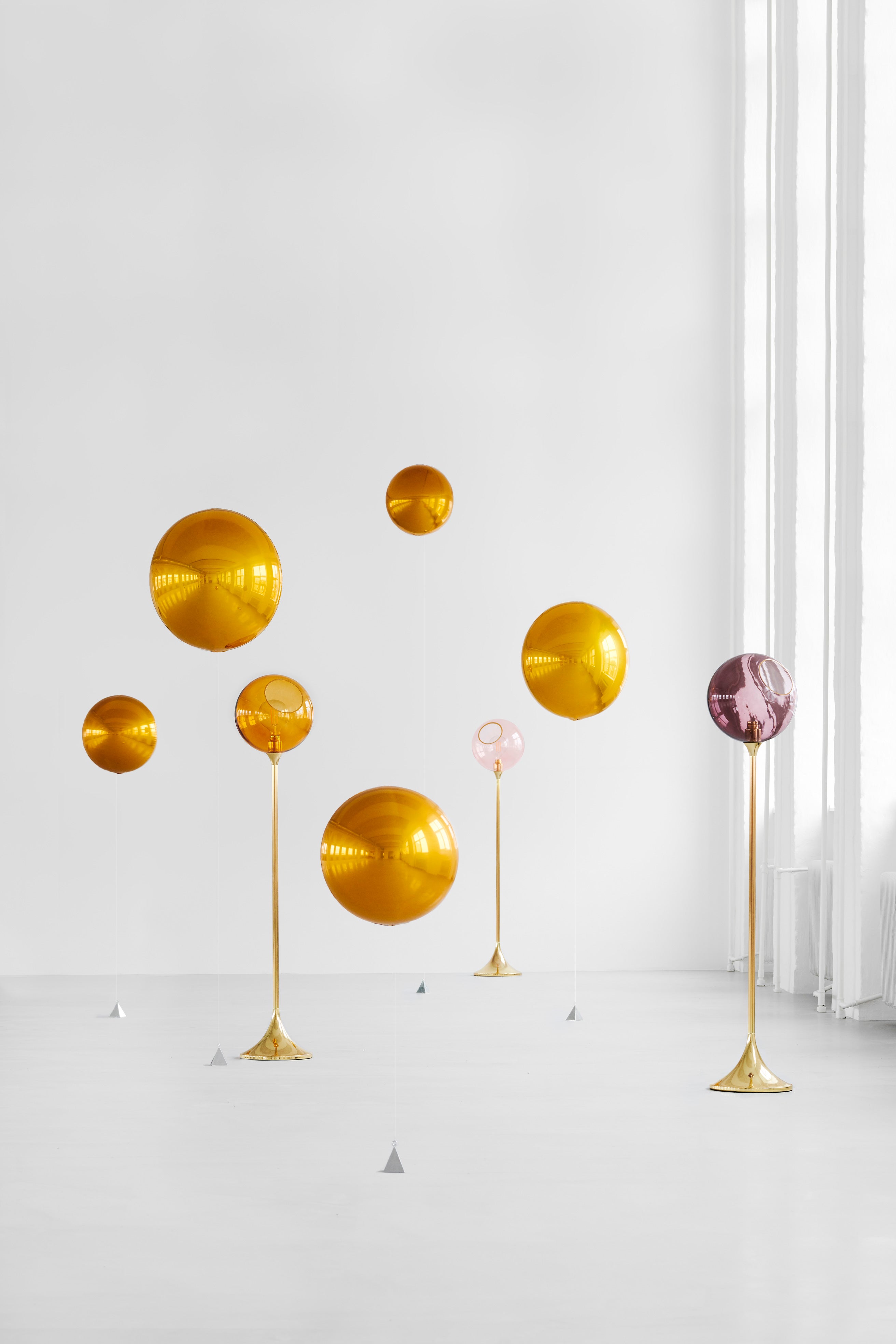 Ballroom floor lamp amber with a gold base