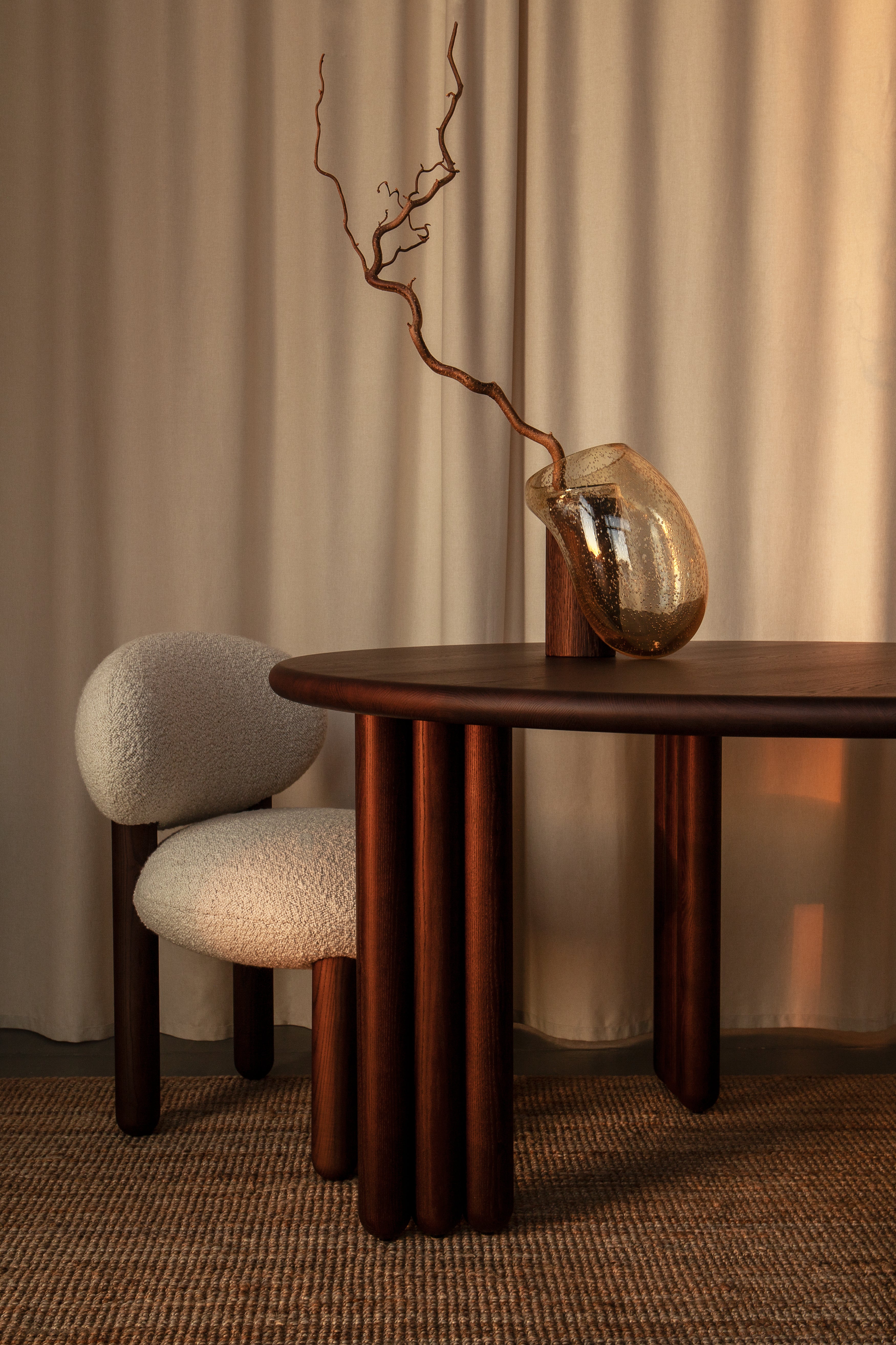 Round Table FLOCK Brown Ash Wood