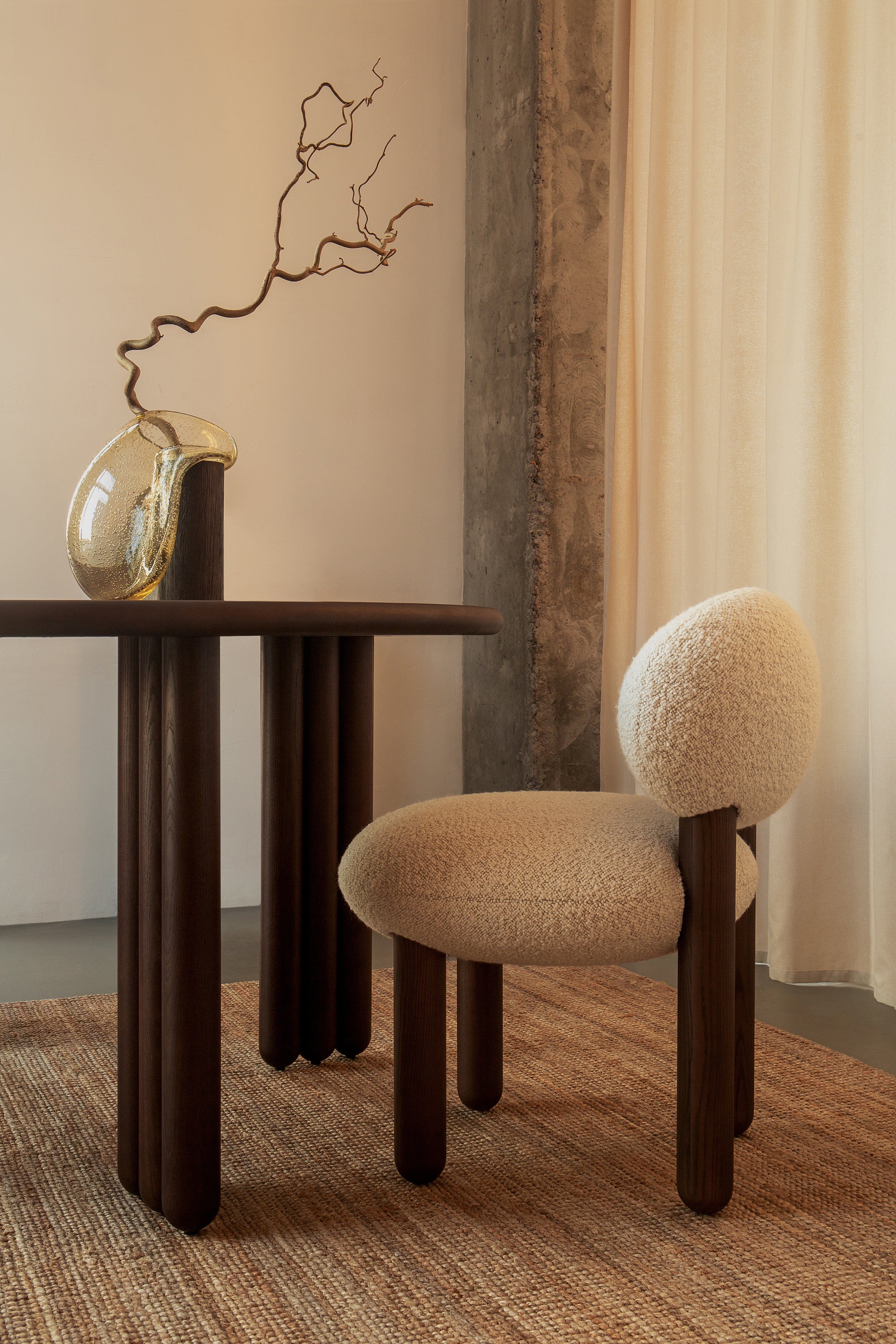 Round Table FLOCK Brown Ash Wood