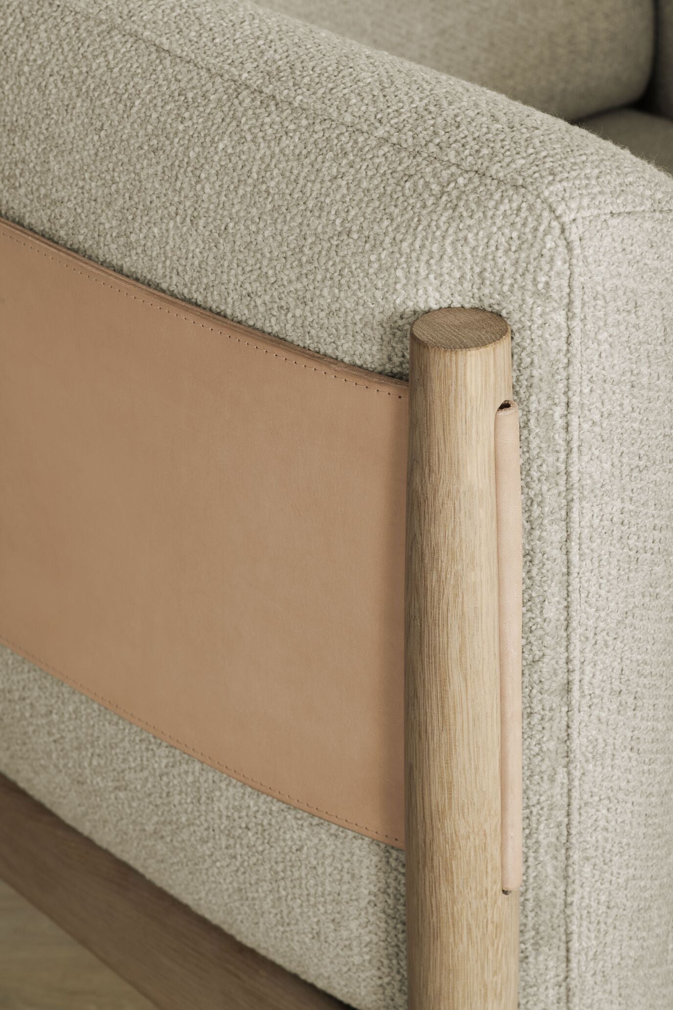 Tauch -Sessel natürliches Leder mit weißer Basis