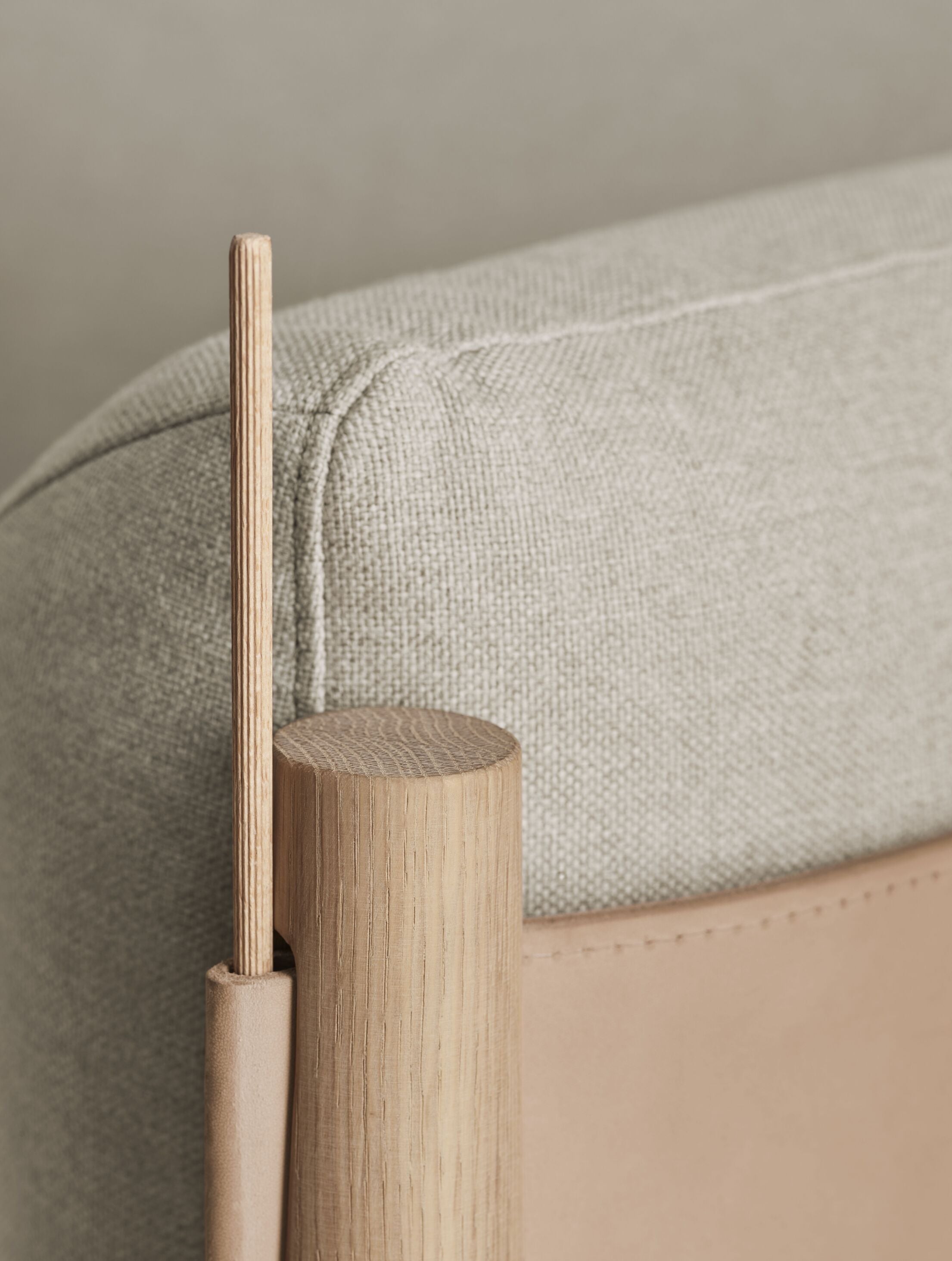 Tauch -Sessel natürliches Leder mit weißer Basis