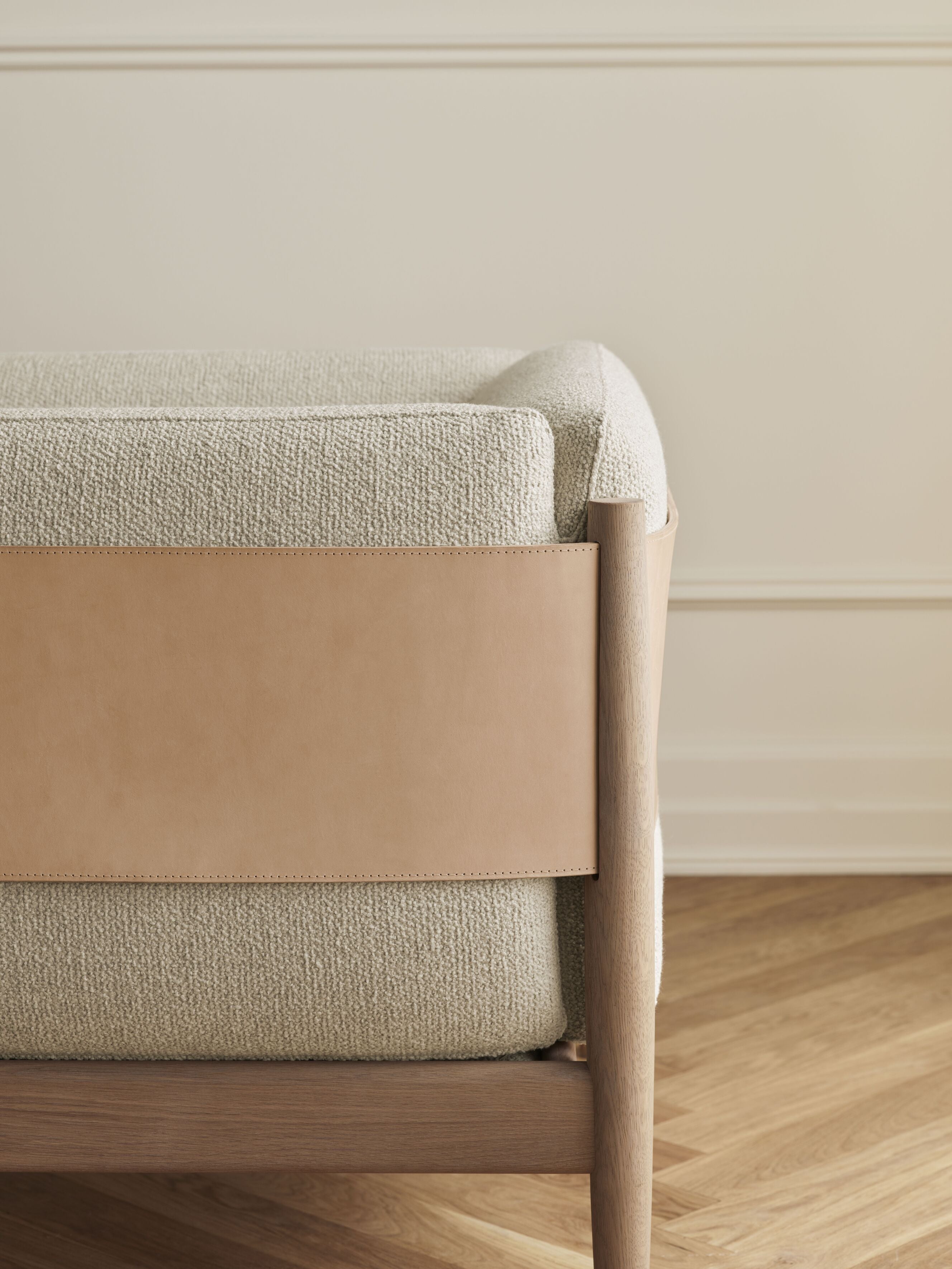 Tauch -Sessel natürliches Leder mit weißer Basis