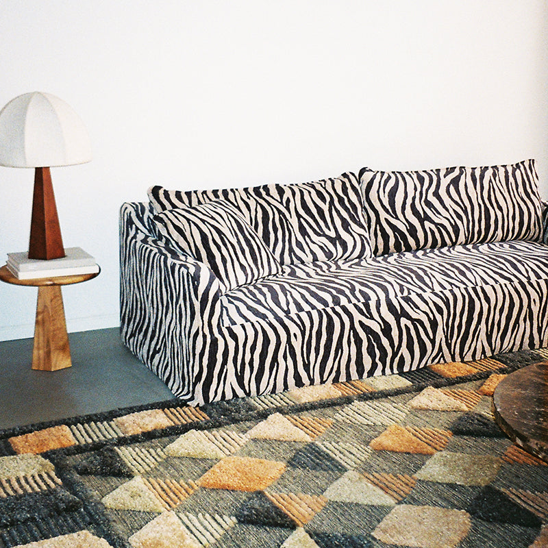 DOLORES zebra sofa