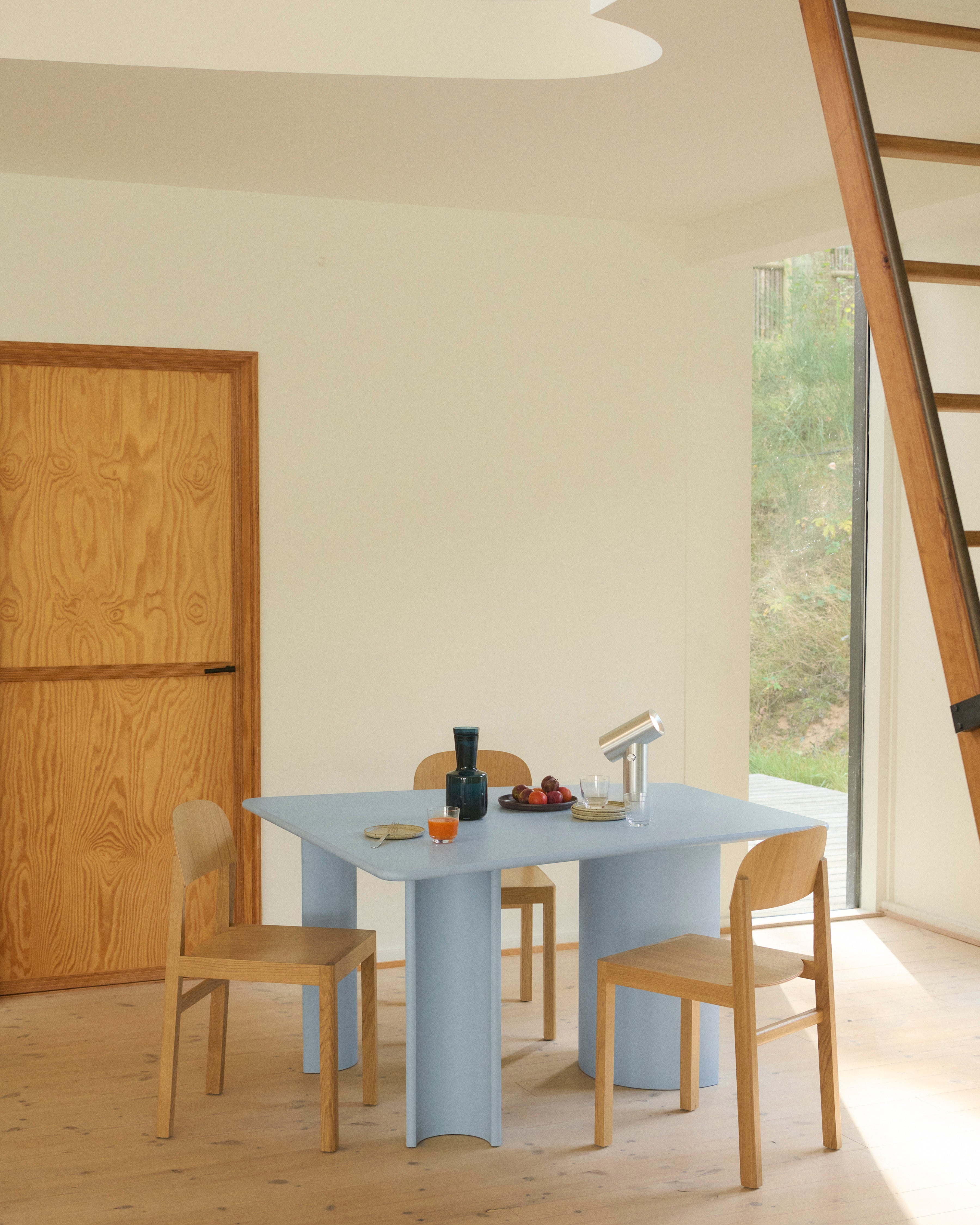 RE-NORM Blue Table