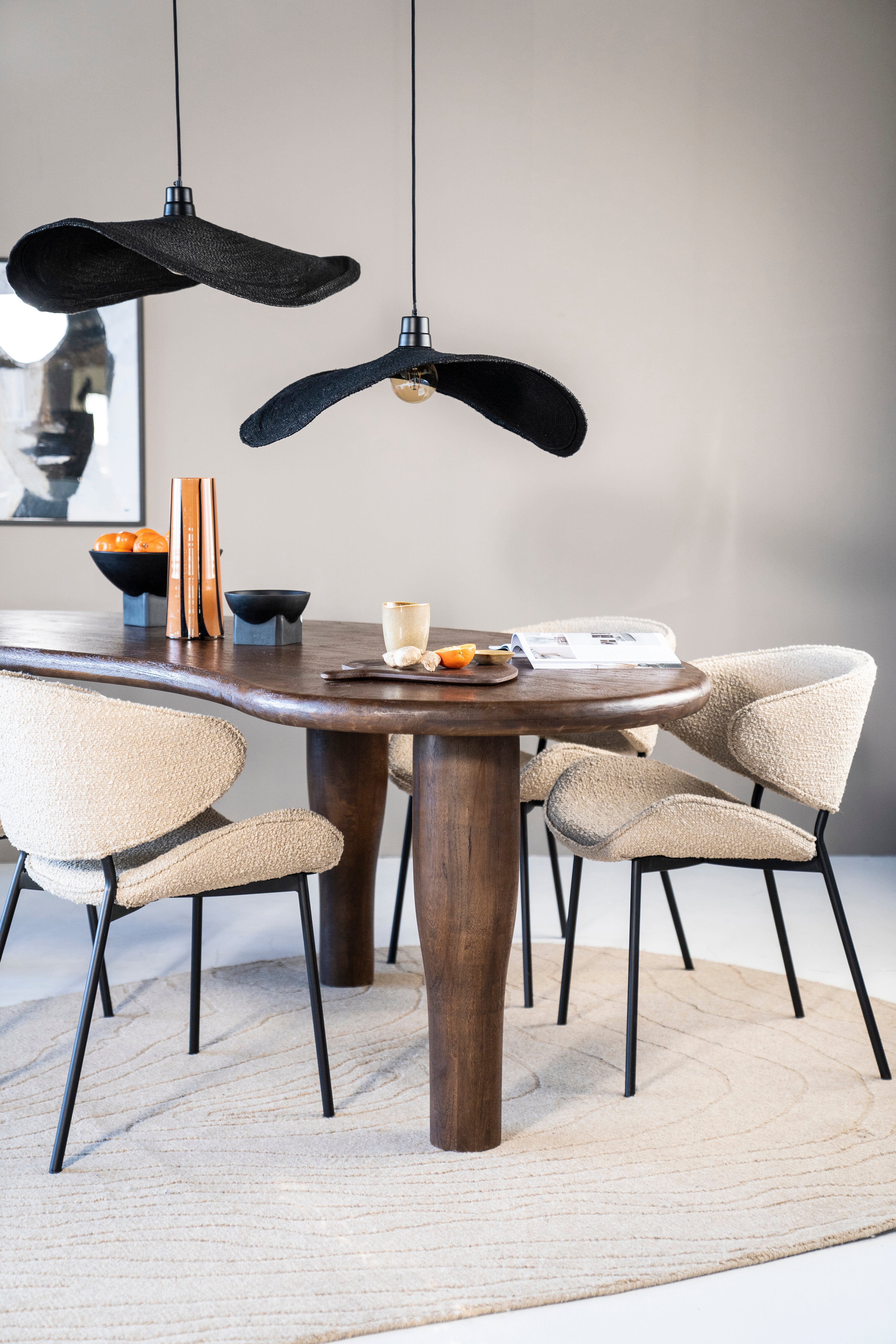 TESS Chair brown with black base