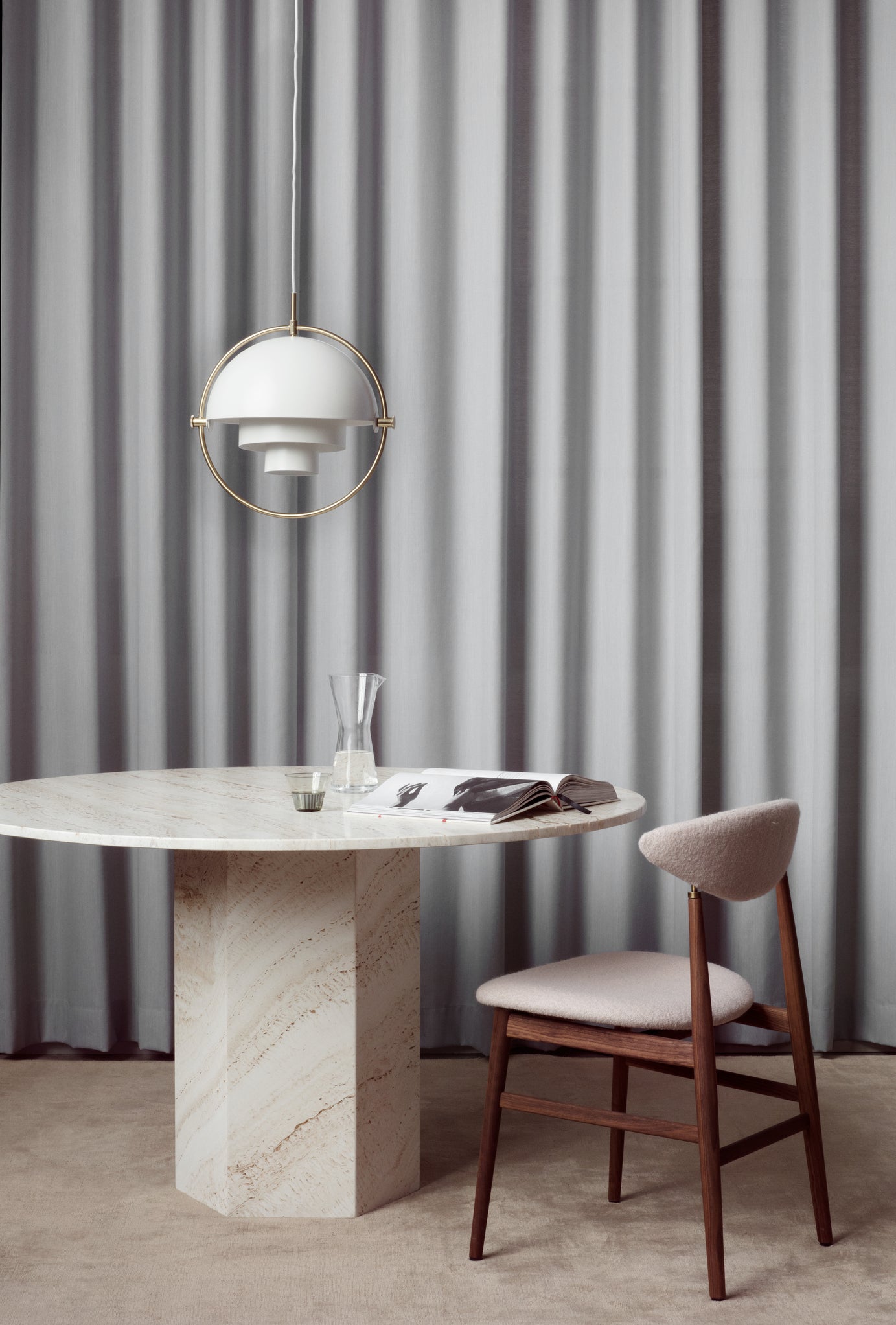 Runder Tisch EPIC creme Travertin