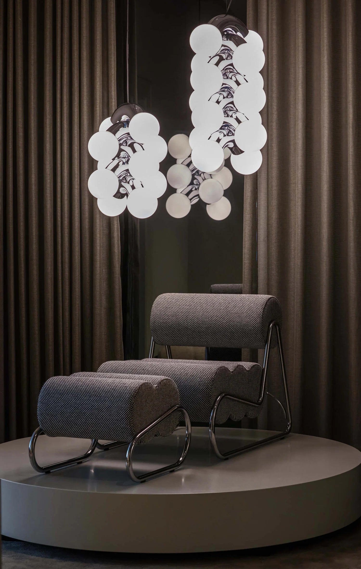 Fave upholstered footrest