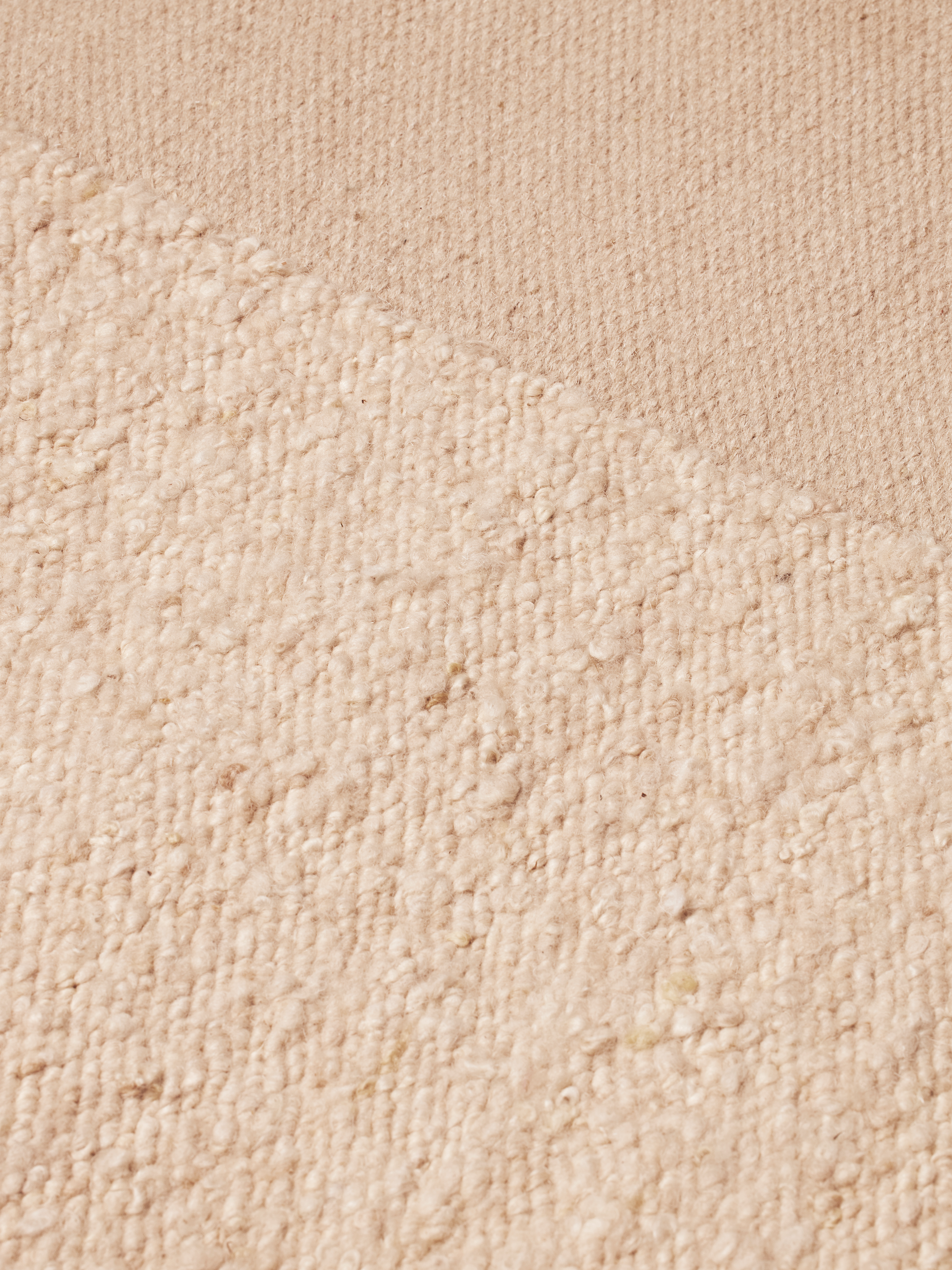 KOMPLIMENT beige rug
