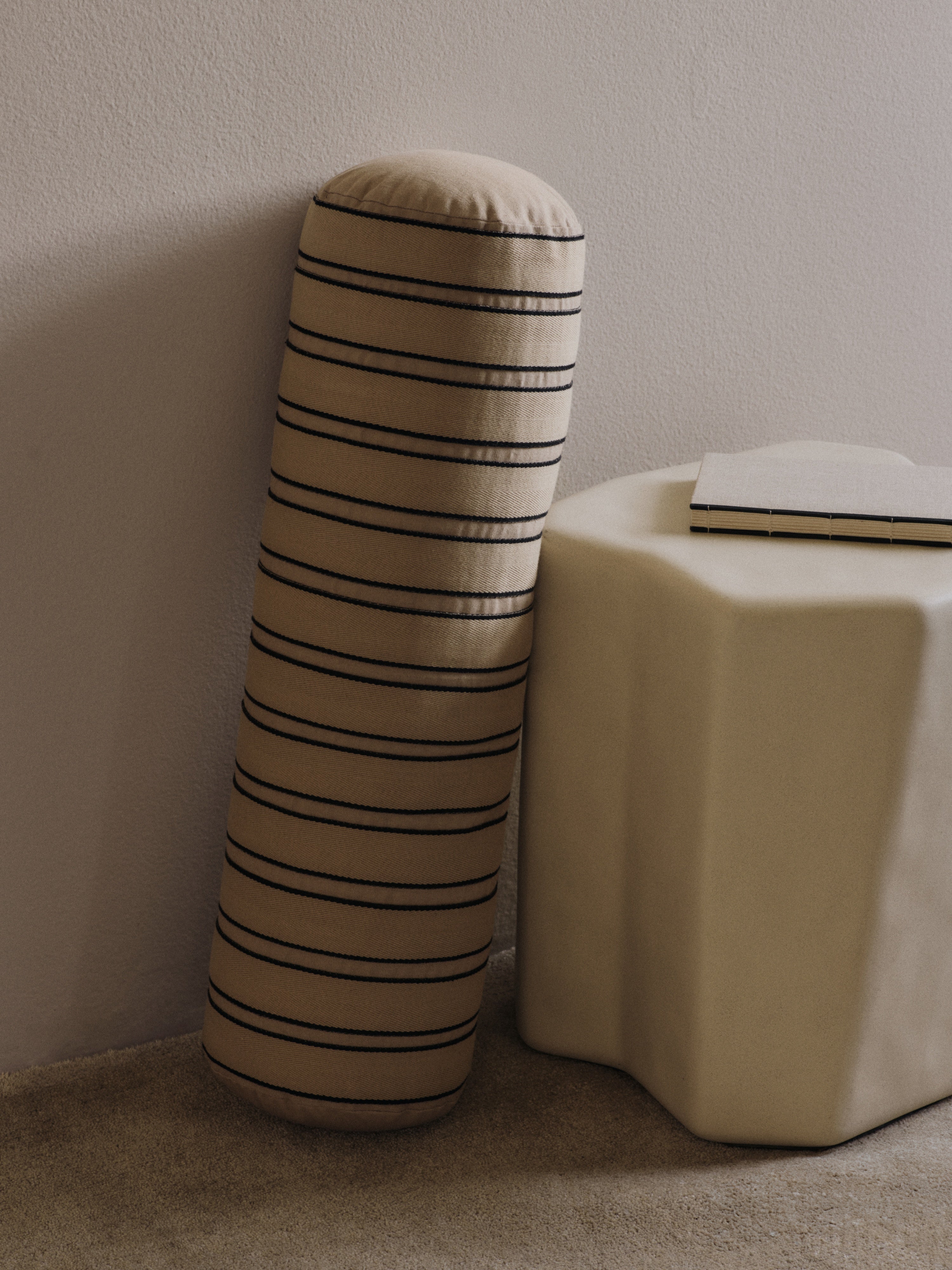 Staff stool broken white