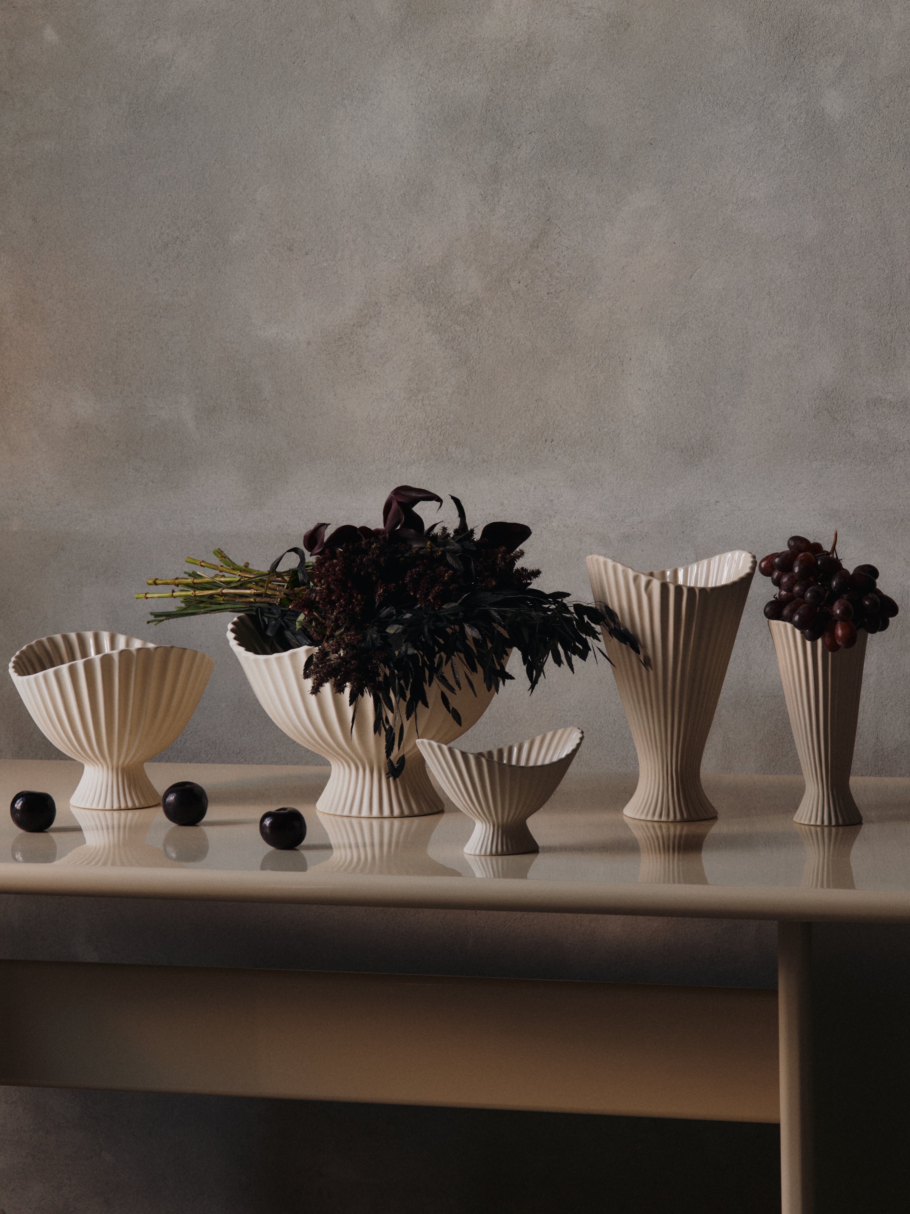 Misa Fountain broken white