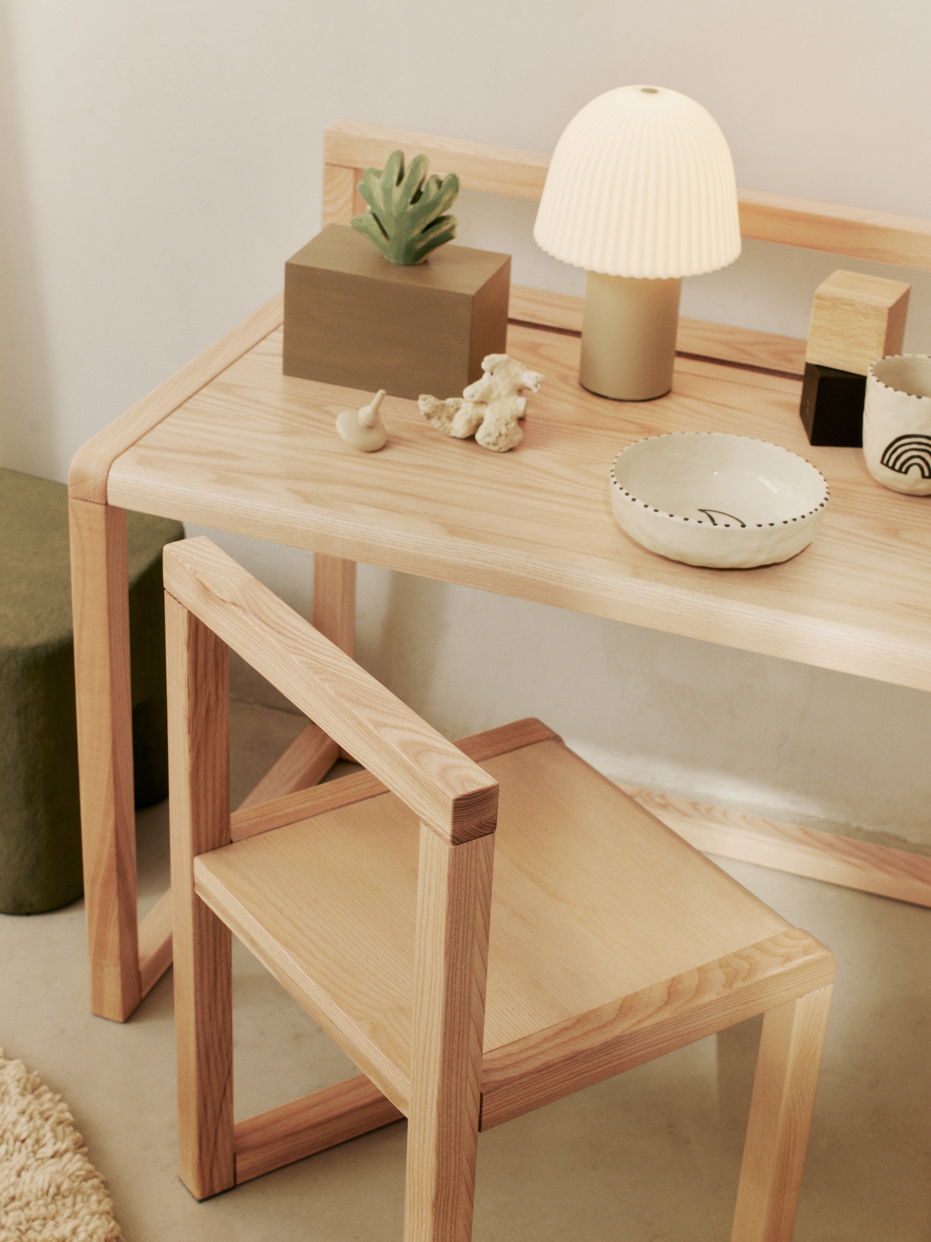 Kinder-Schreibtisch LITTLE ARCHITECT Eschenfurnier