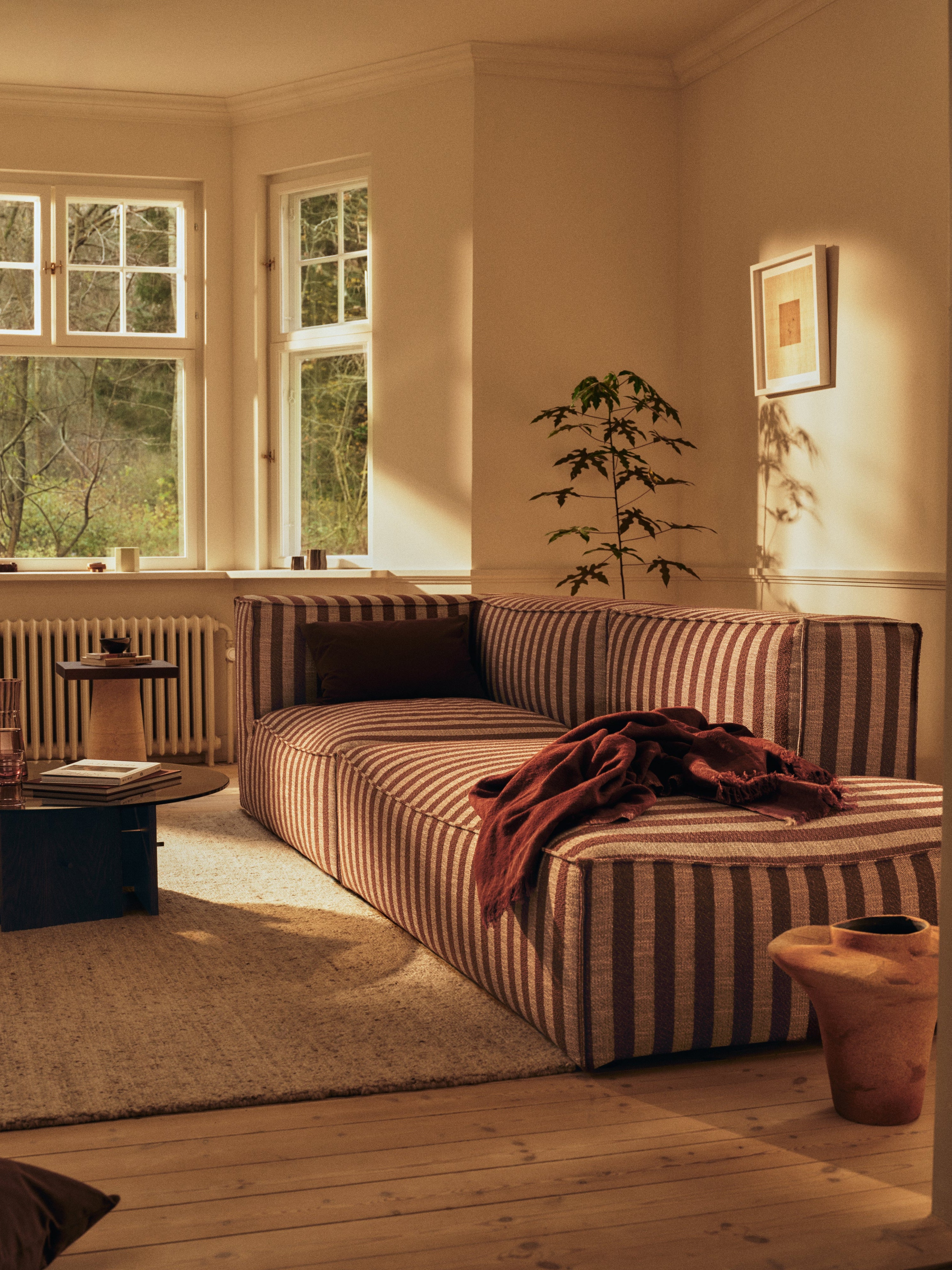 CATENA Louisiana Modular Sofa - Right-Open End Element in Black with Sand