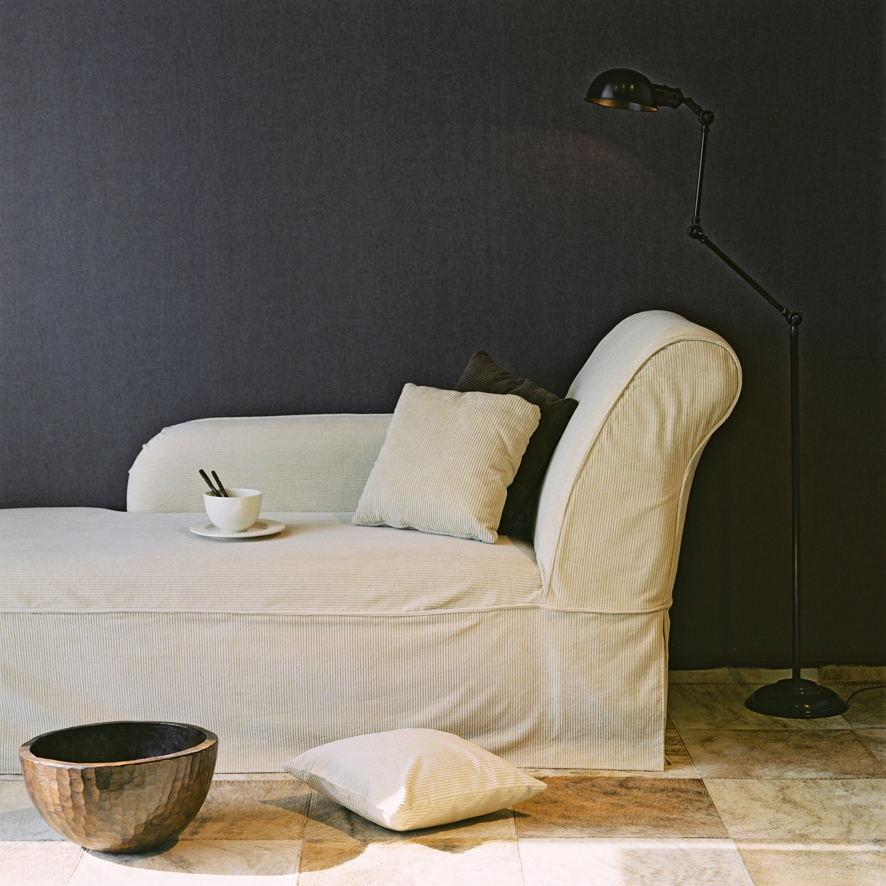 Strukturierte Tapete in Leinwandoptik LIN burgunderrot