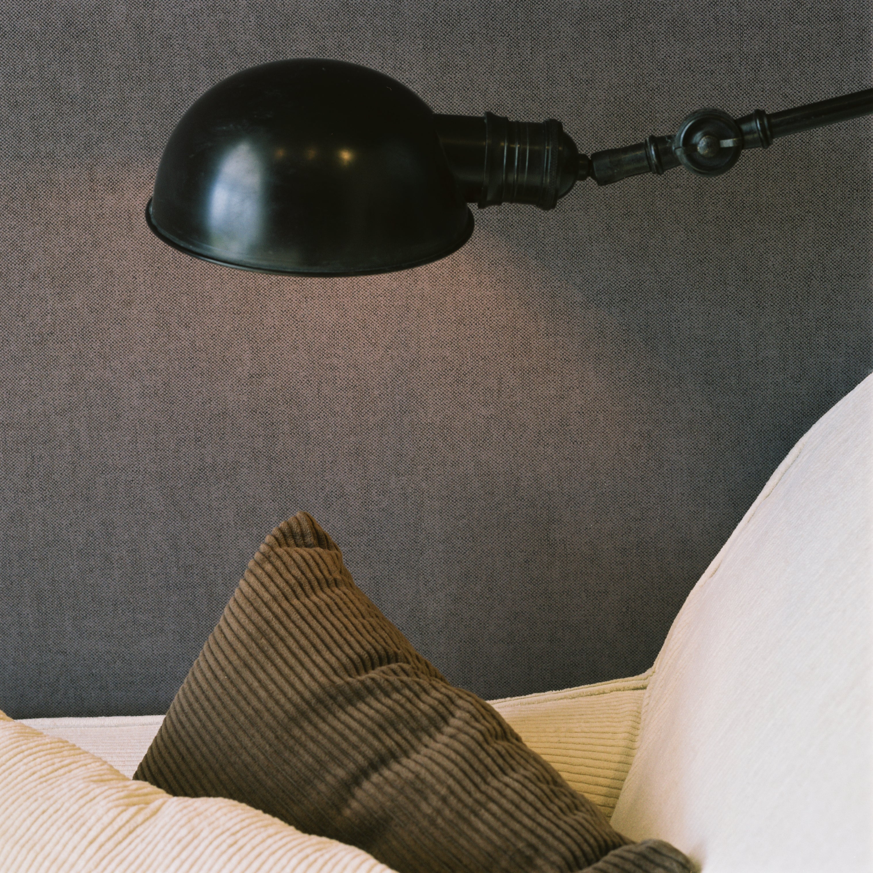 Strukturierte Tapete in Leinwandoptik LIN burgunderrot