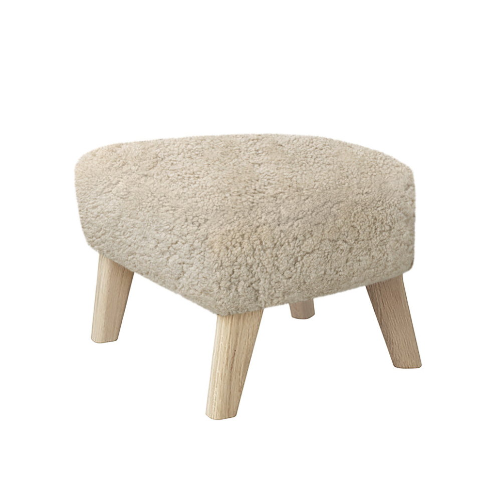 MY OWN CHAIR Ottoman sheepskin with oak base