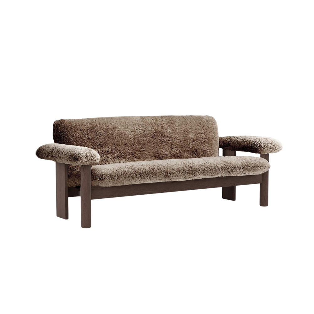 Sofa BRASILIA braunes Schafsleder mit dunklem Eichenfuß