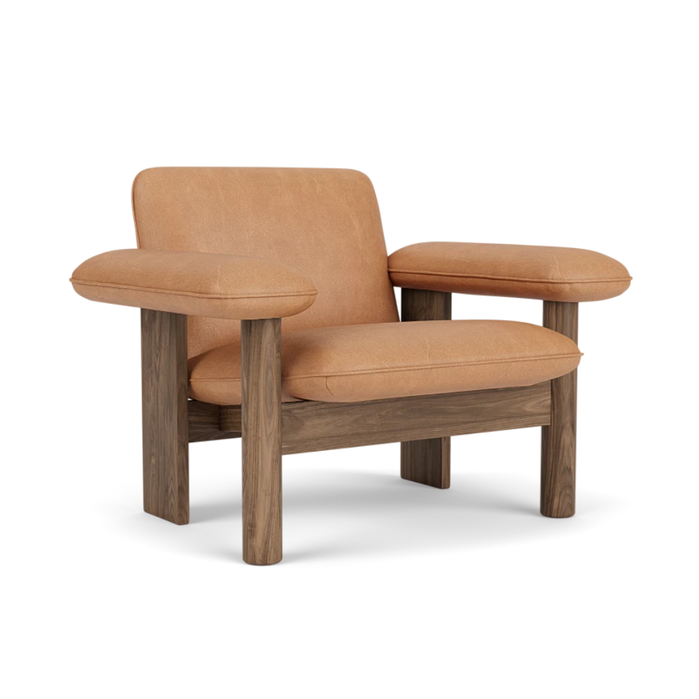 BRASILIA armchair in cognac leather with walnut base